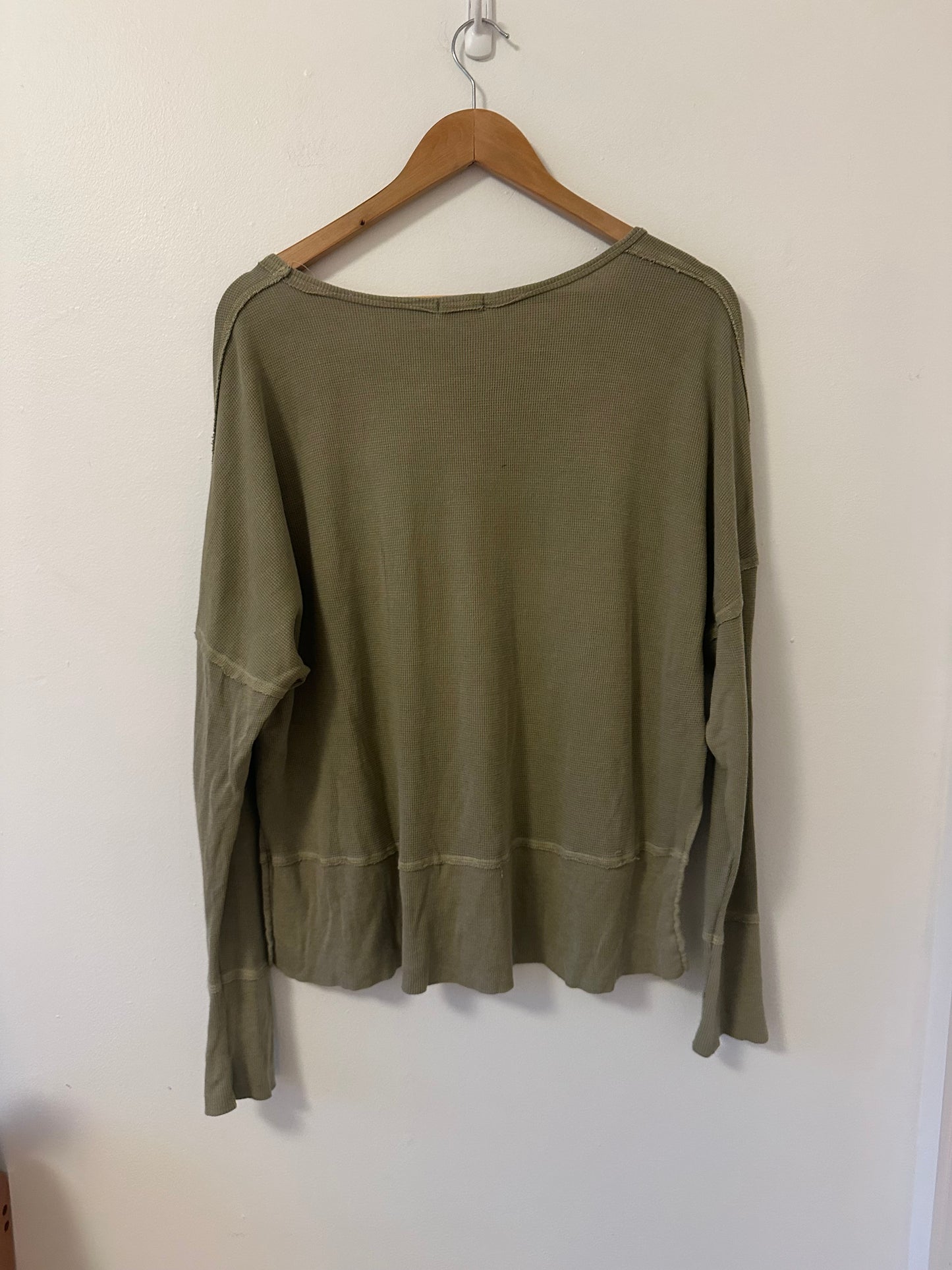 LA Made Olive Green T-Shirt - Size Small
