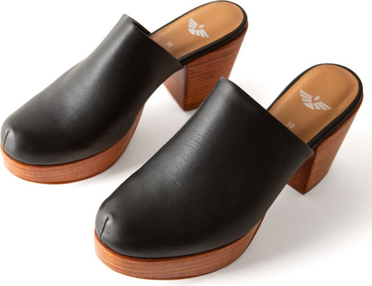 Fortress Ava Clog Mule in Black - Size 38