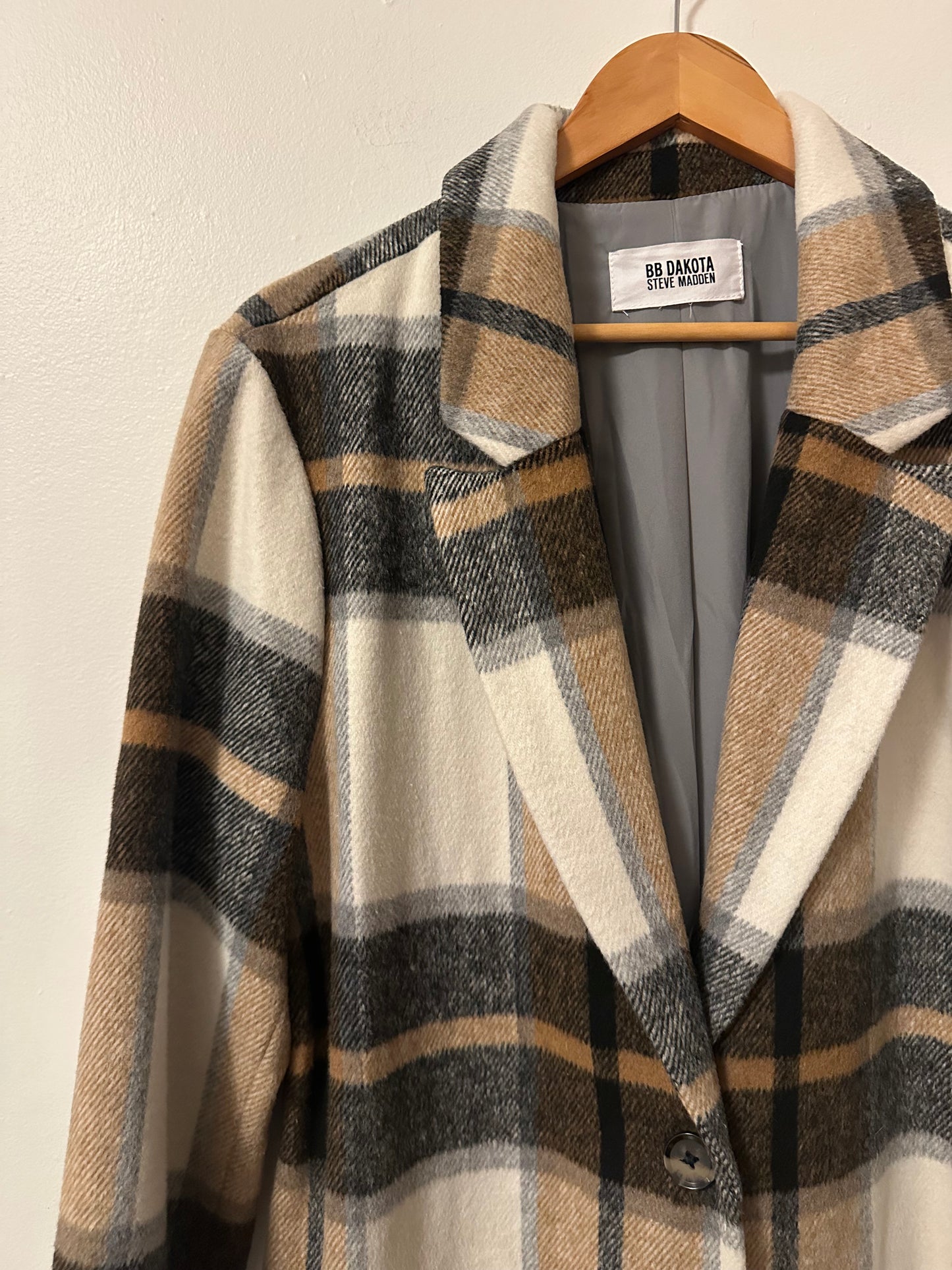BB Dakota Steve Madden Cher Ivory Plaid Brushed Coat | Size Large