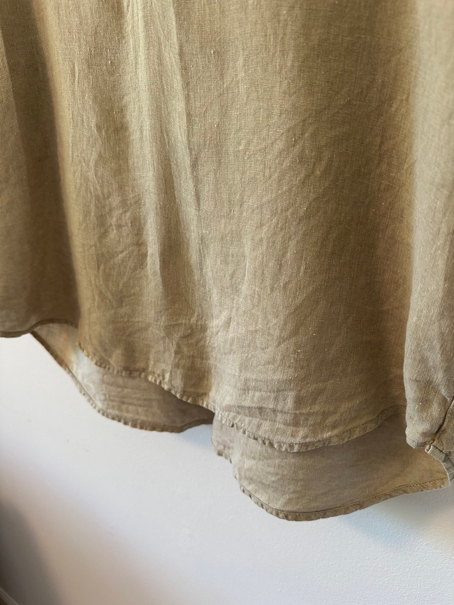 Velvet by Graham & Spencer Elerie Linen Top in Autumn | Size Small