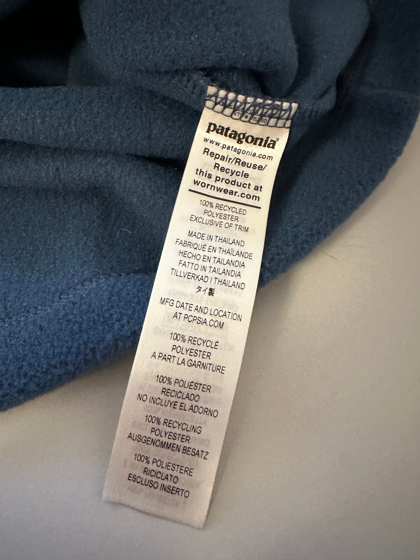 Patagonia Women's Microdini 1/2-Zip Fleece Pullover in Tidepool Blue | Size XS