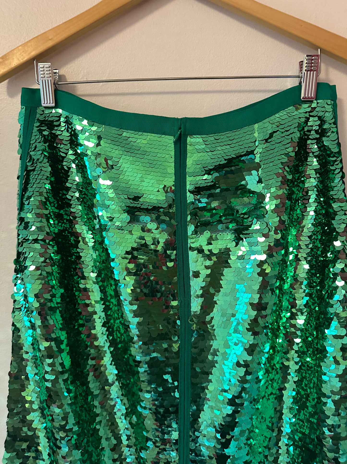 Weekend Max Mara Udine Sequin Jersey Pencil Skirt in Green | Size Large