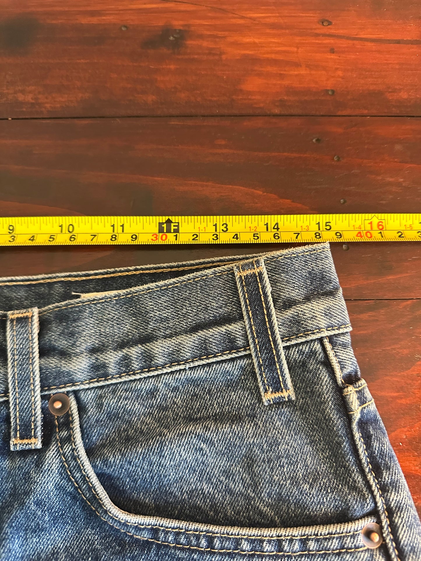 Nili Lotan Yoann Blue Denim Women's Shorts in Simon Wash - Size 25