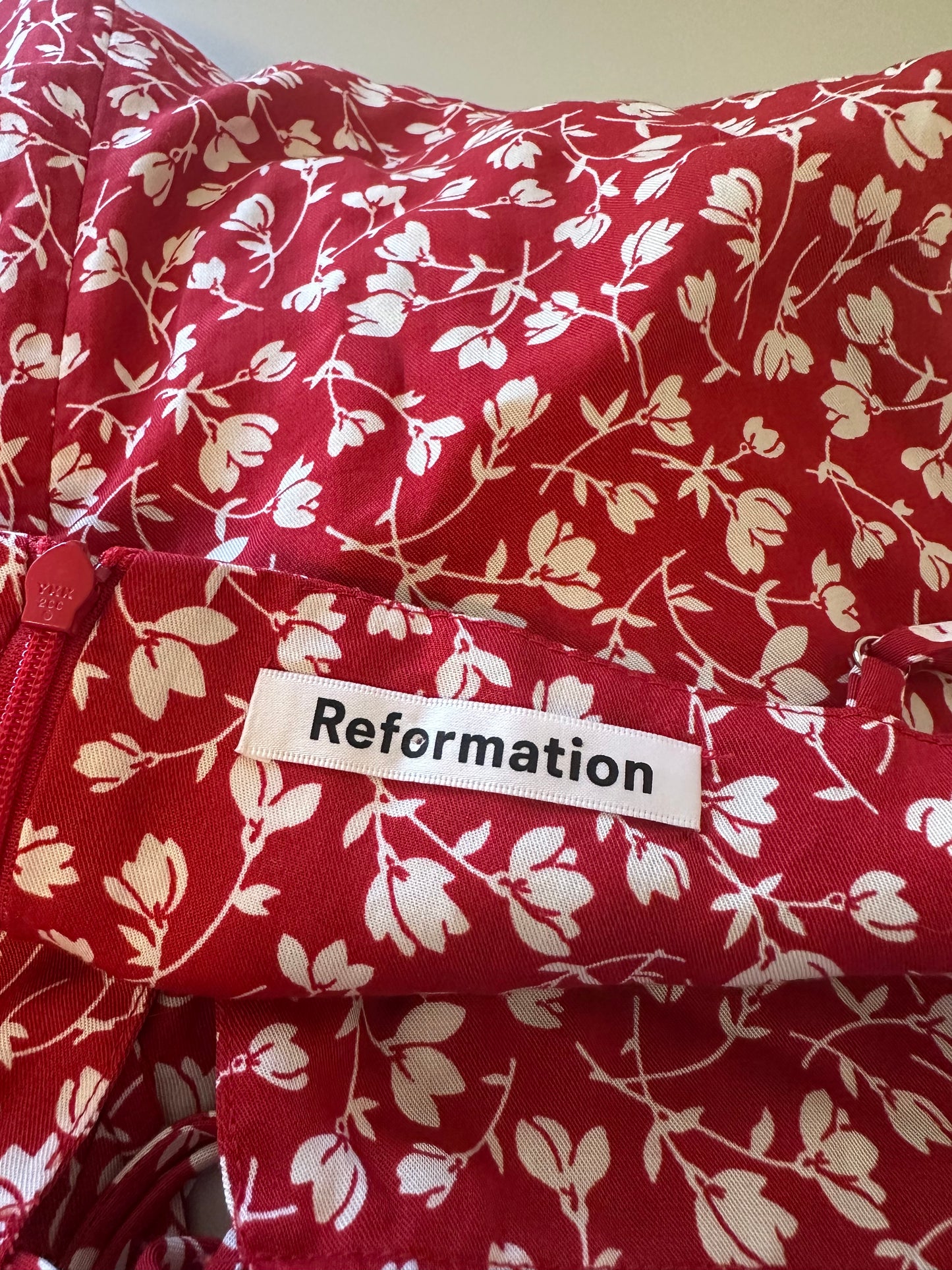 Reformation Red and White Floral Abbot Mini Tie Front Dress | Size 4