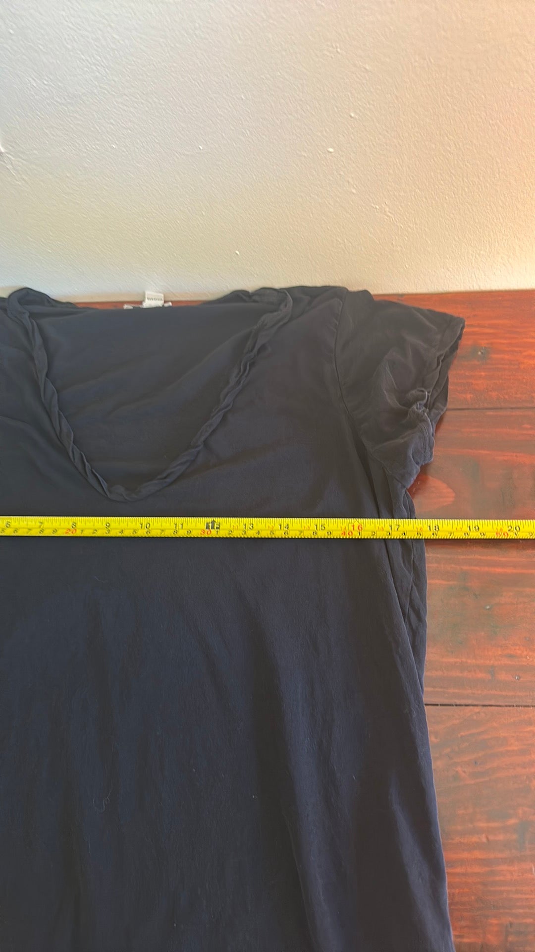 James Perse Black Twist V-Neck Women's T-Shirt - Size 2