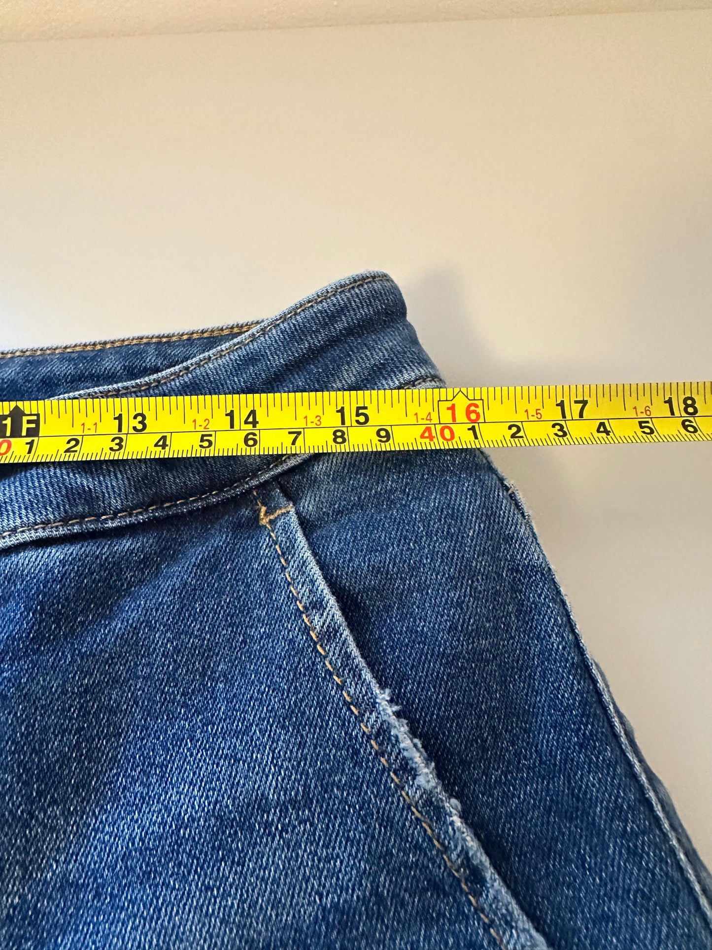 Risen Wide Leg Stretch Slant Pocket Jeans | Size 31