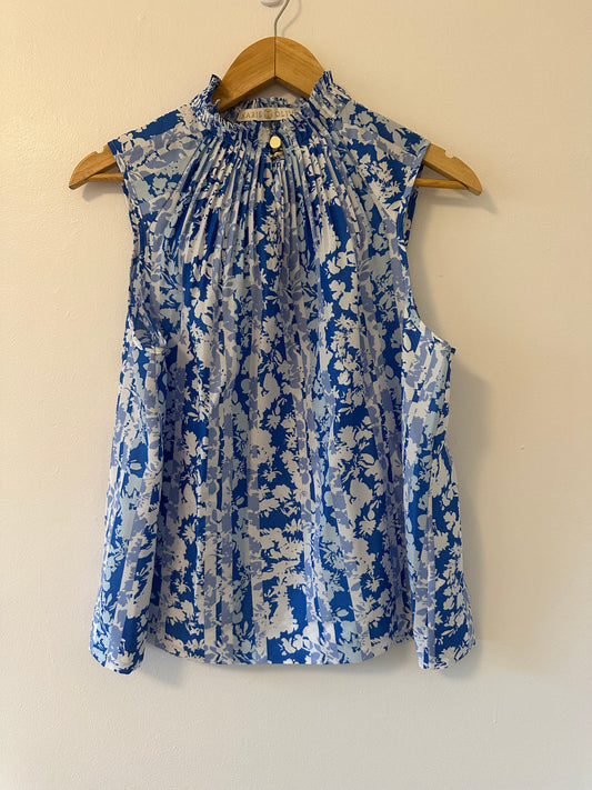Marie Oliver Floral Blue Sleeveless Top Size Medium