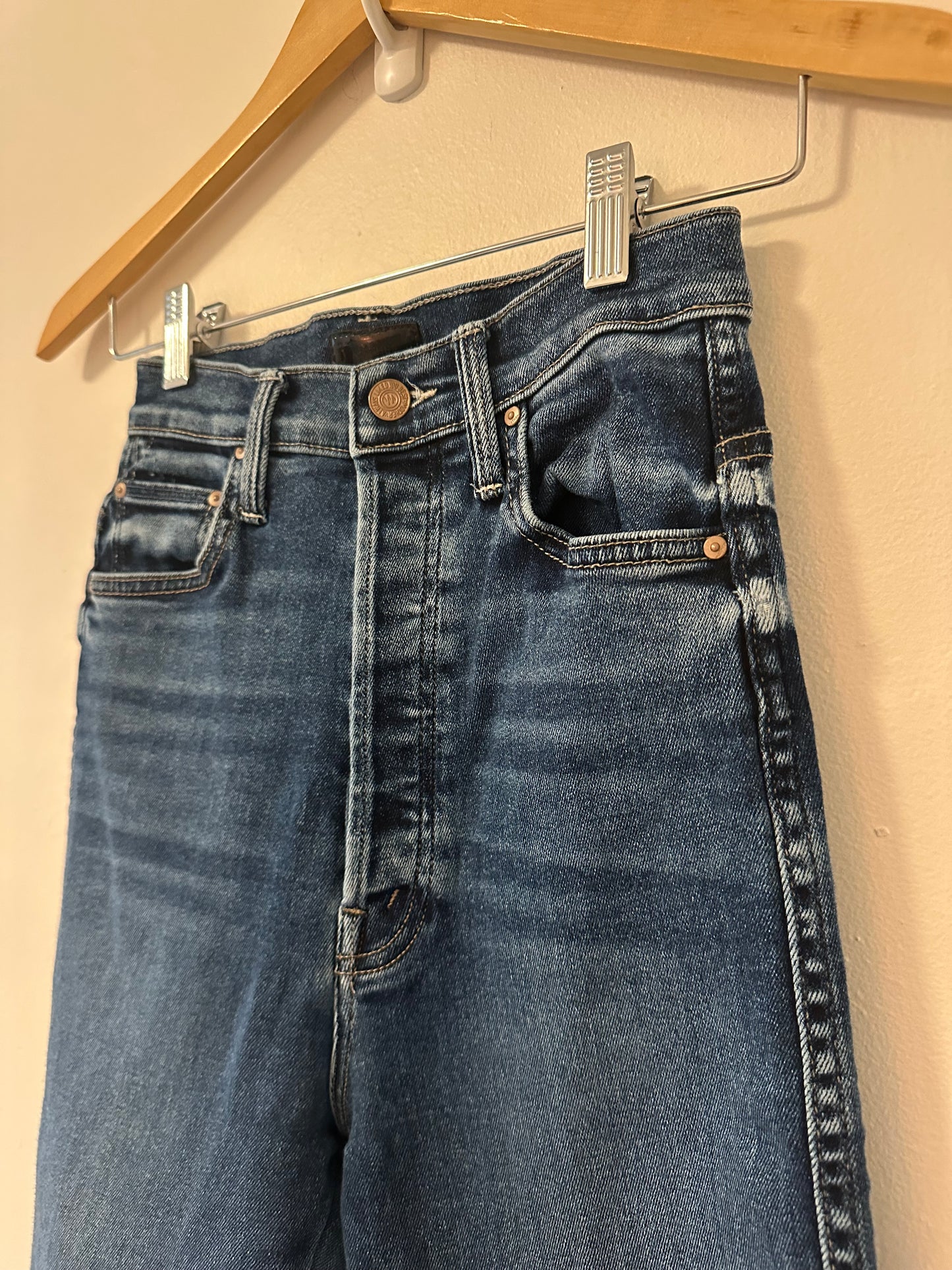 Mother Tippy Top Frisky Flood High-Rise Slim Cropped Fray Jeans - Size 24