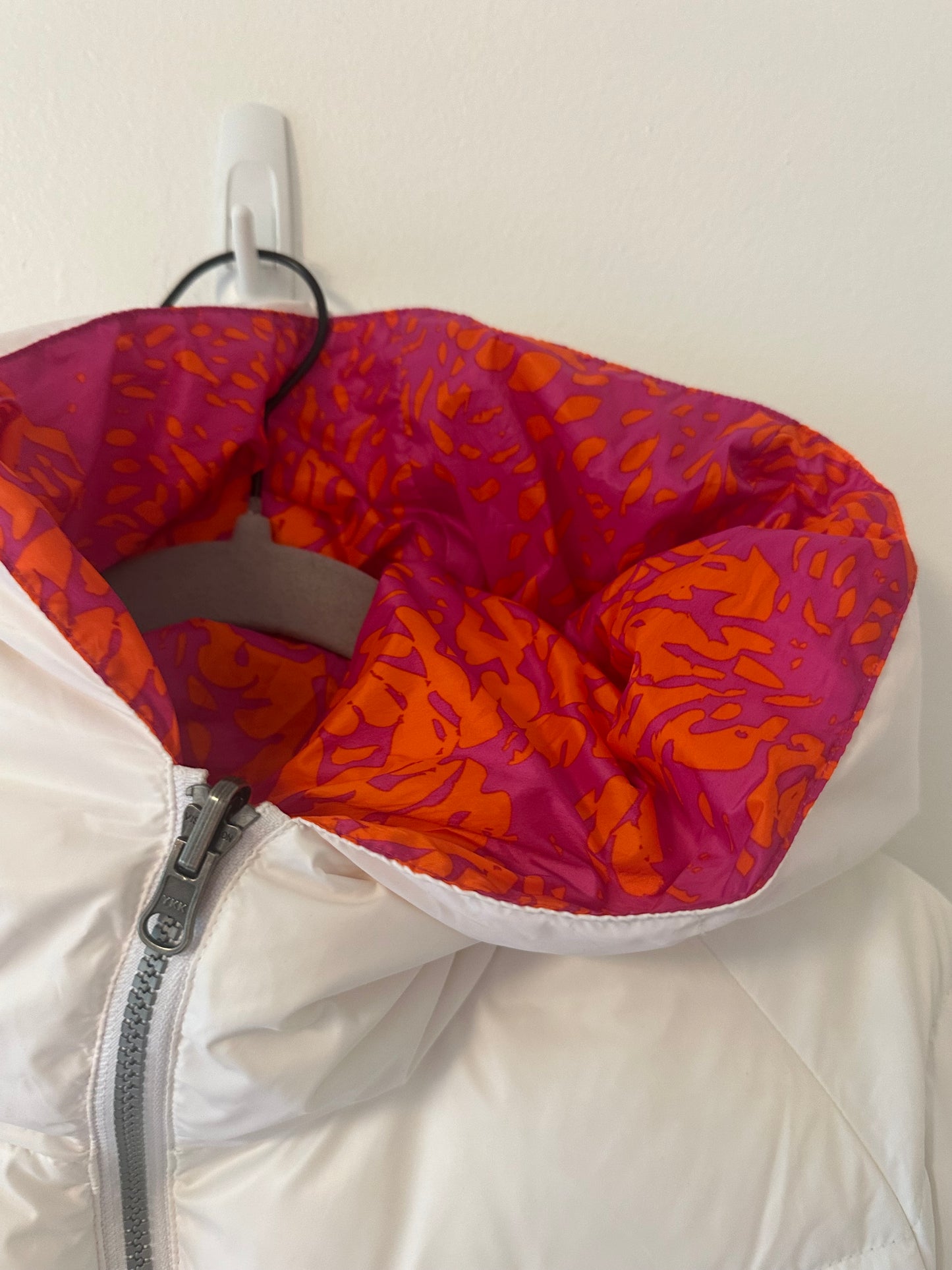 Skea Reversible White Down Filled Puffer Jacket - Size 6