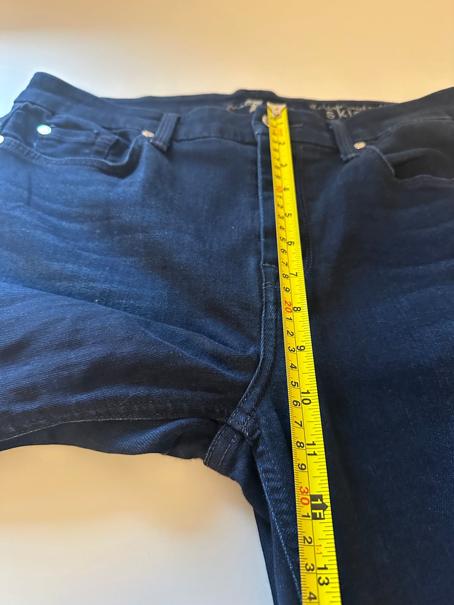 7 For All Mankind High Waist Deep Indigo Blue Skinny Ankle Jeans | Size 31