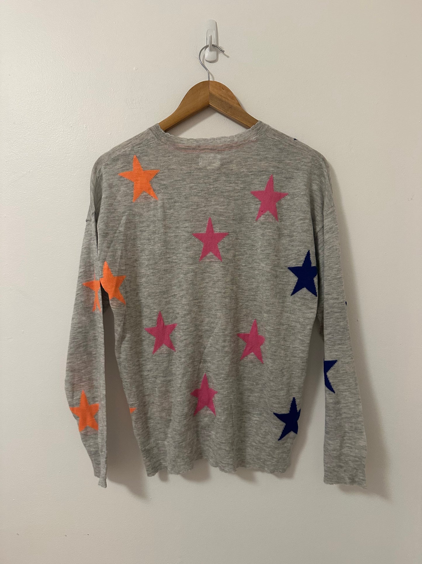 Sundry Multi Colored Stars Gray Long Crewneck Sweater | Size 1 / Small