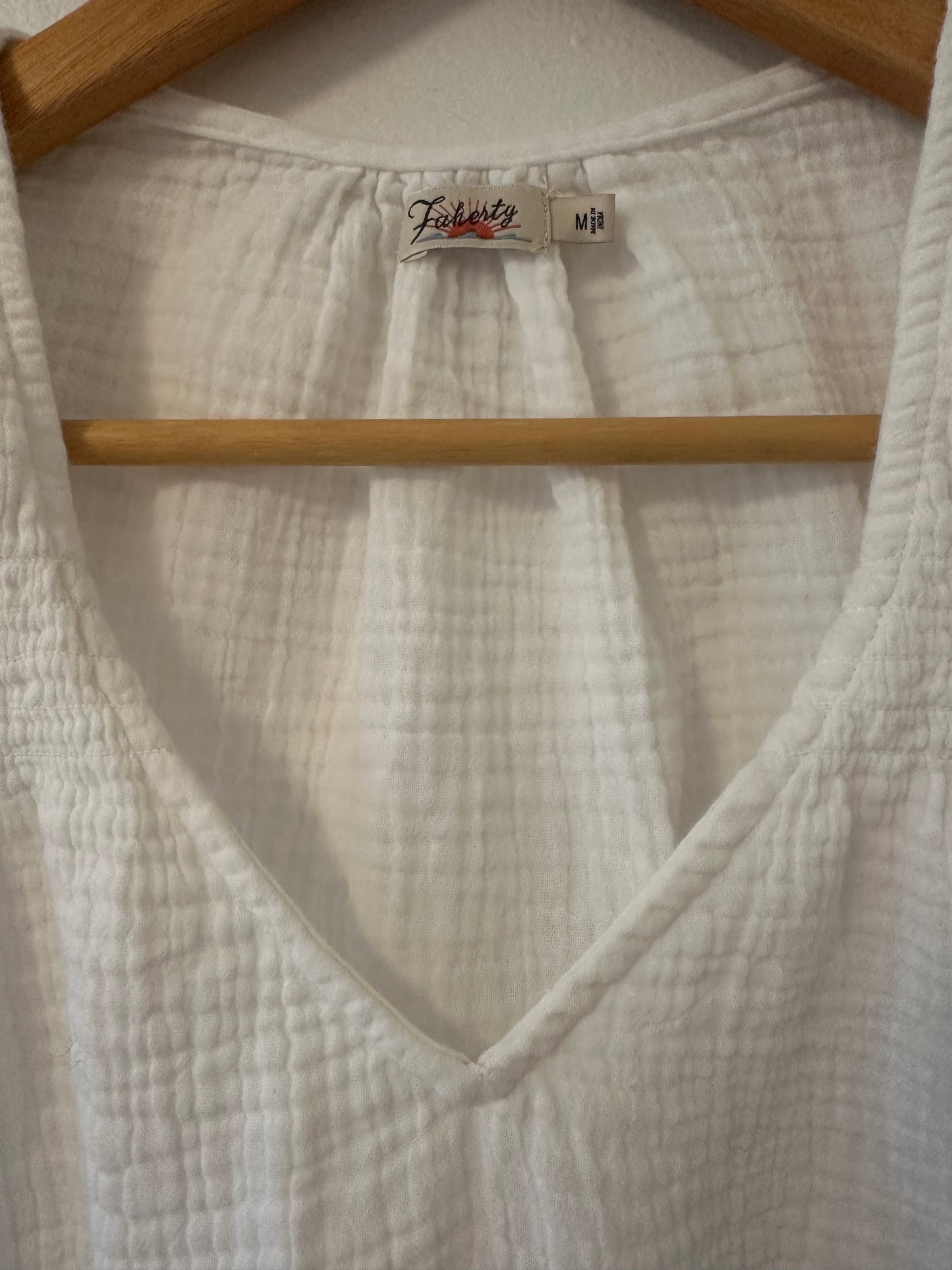 Faherty Dream Cotton Gauze Ainsley Top Size Medium