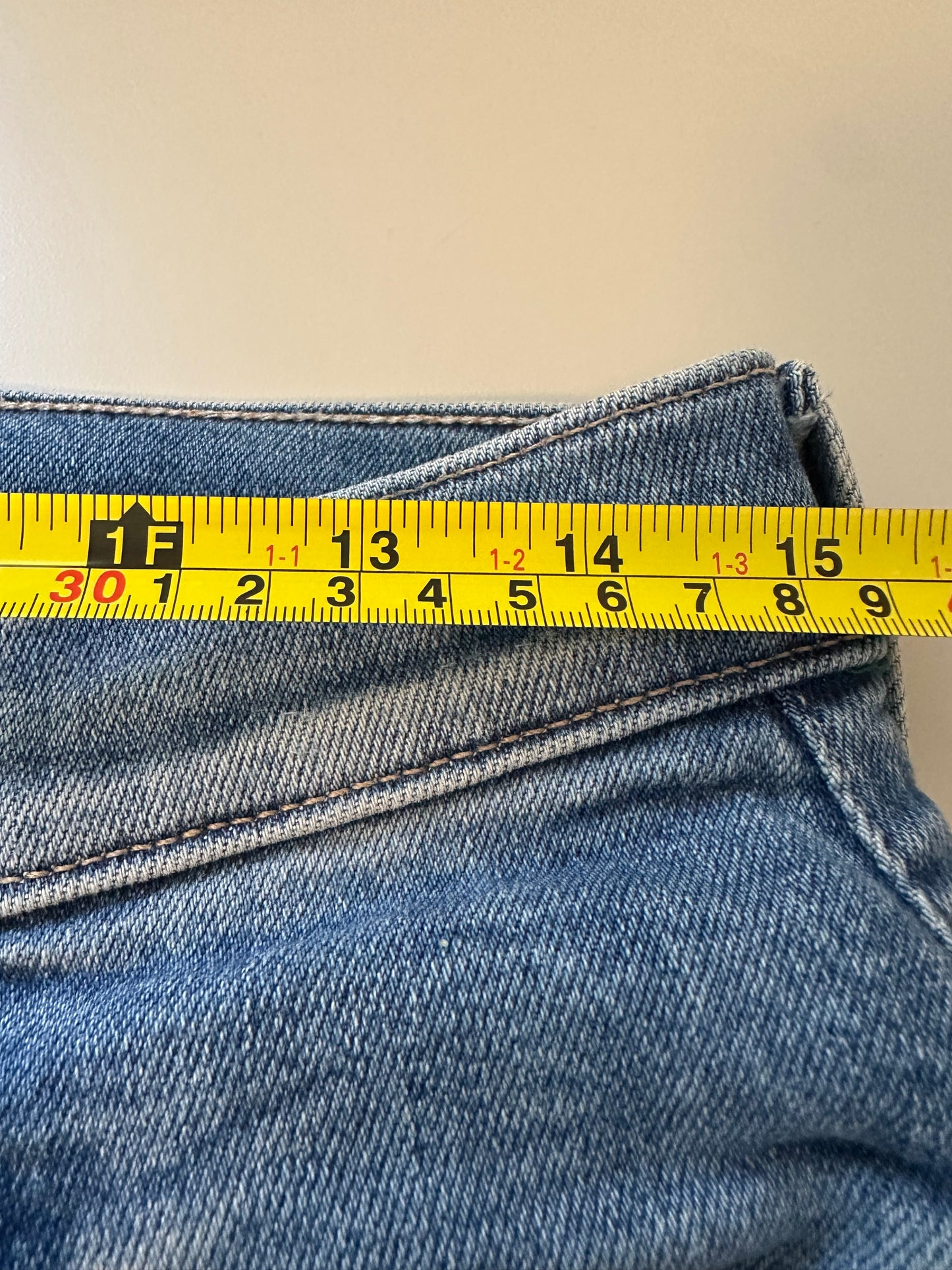 MOTHER The Insider Crop Step Jeans in Different Strokes | Size 30