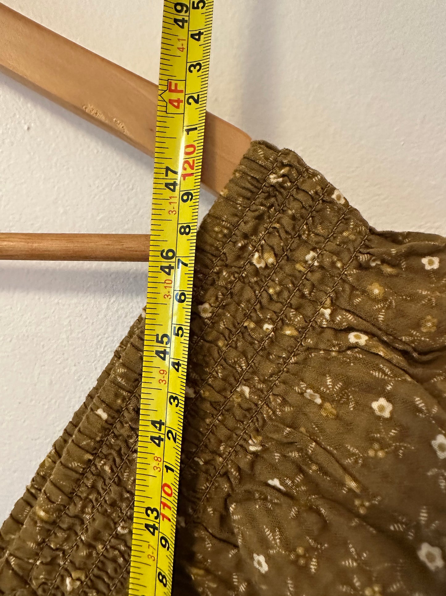 Madewell Ruffle-Sleeve Tiered Midi Dress in Daisy Stitch | Size Medium