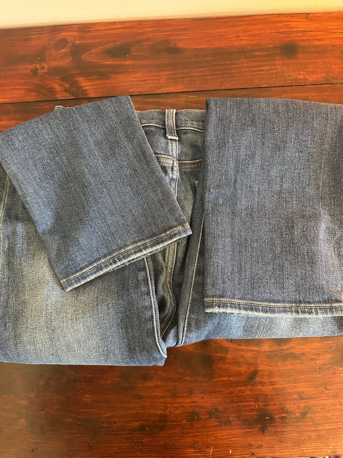 Pistola Women's Blue Straight Leg Jeans Size 27