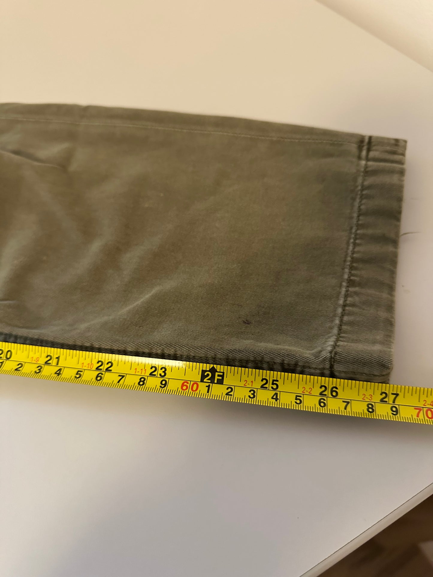 Socialite Austin Olive Green Boyfriend Straight Leg Cropped Pants | Size 29