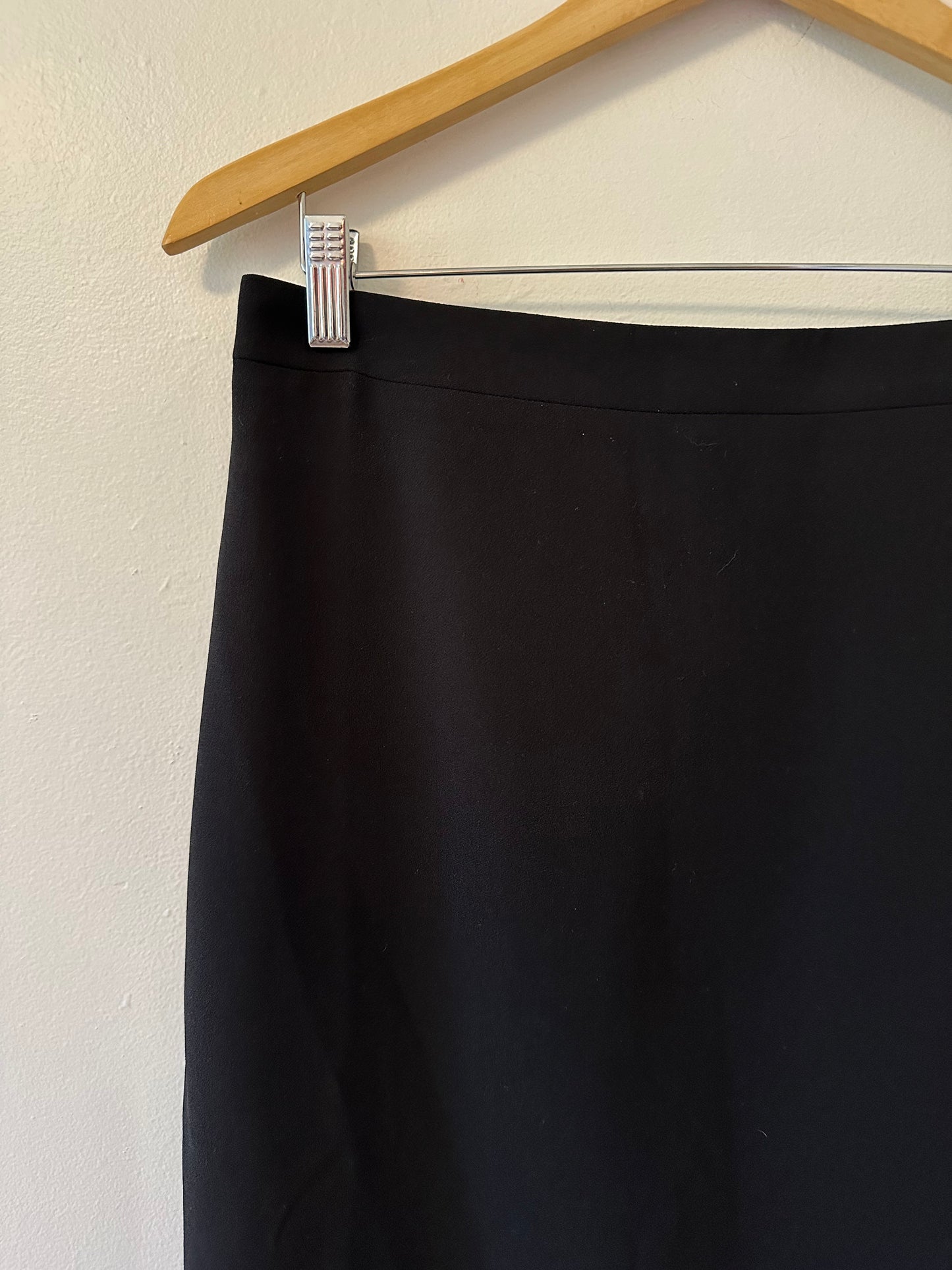 NWT J. Crew 365 Crepe Pencil Skirt in Black - Size 10