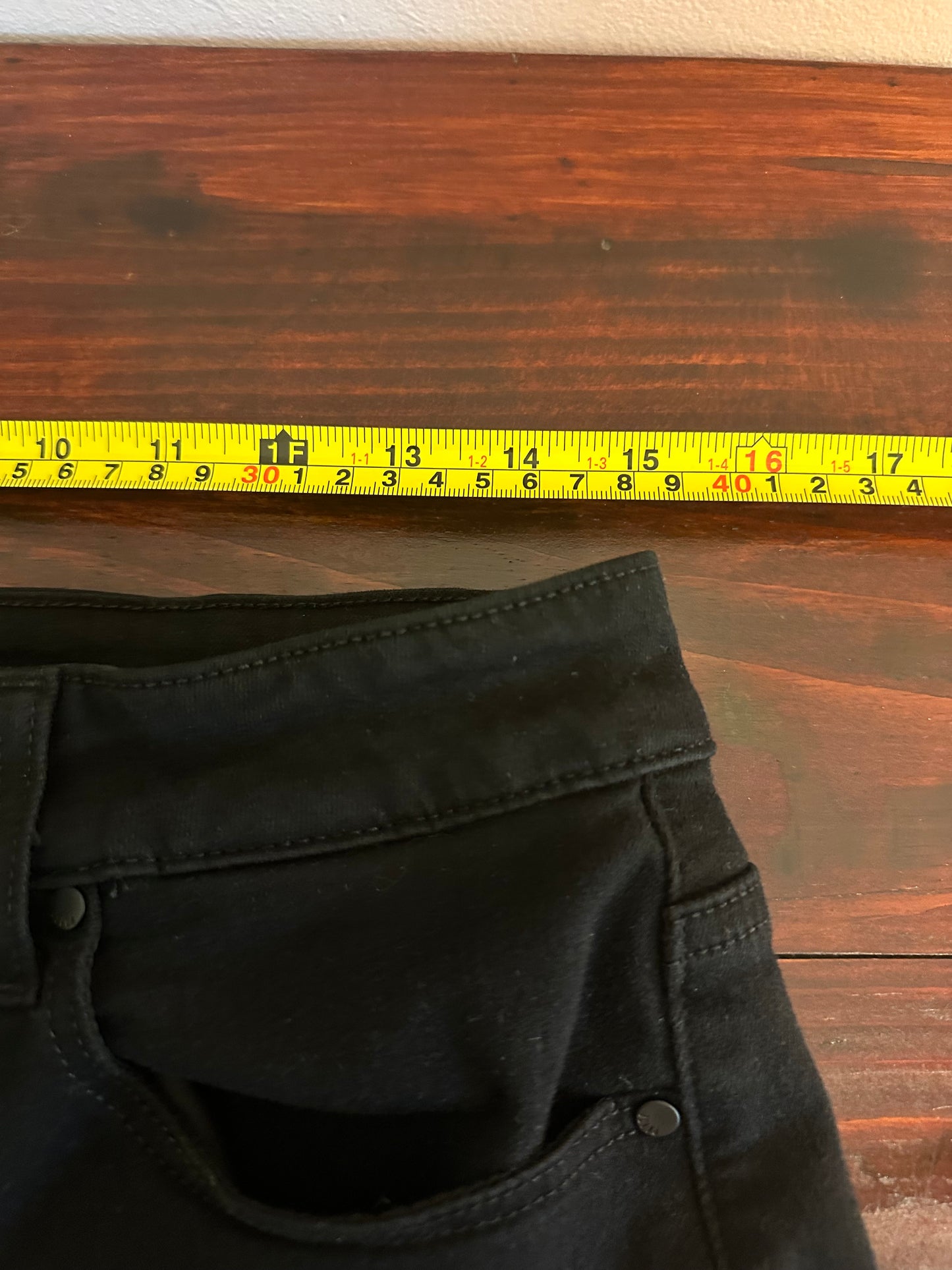 Paige Anessa High Rise Cropped Wide Leg Jeans in Black - Size 31