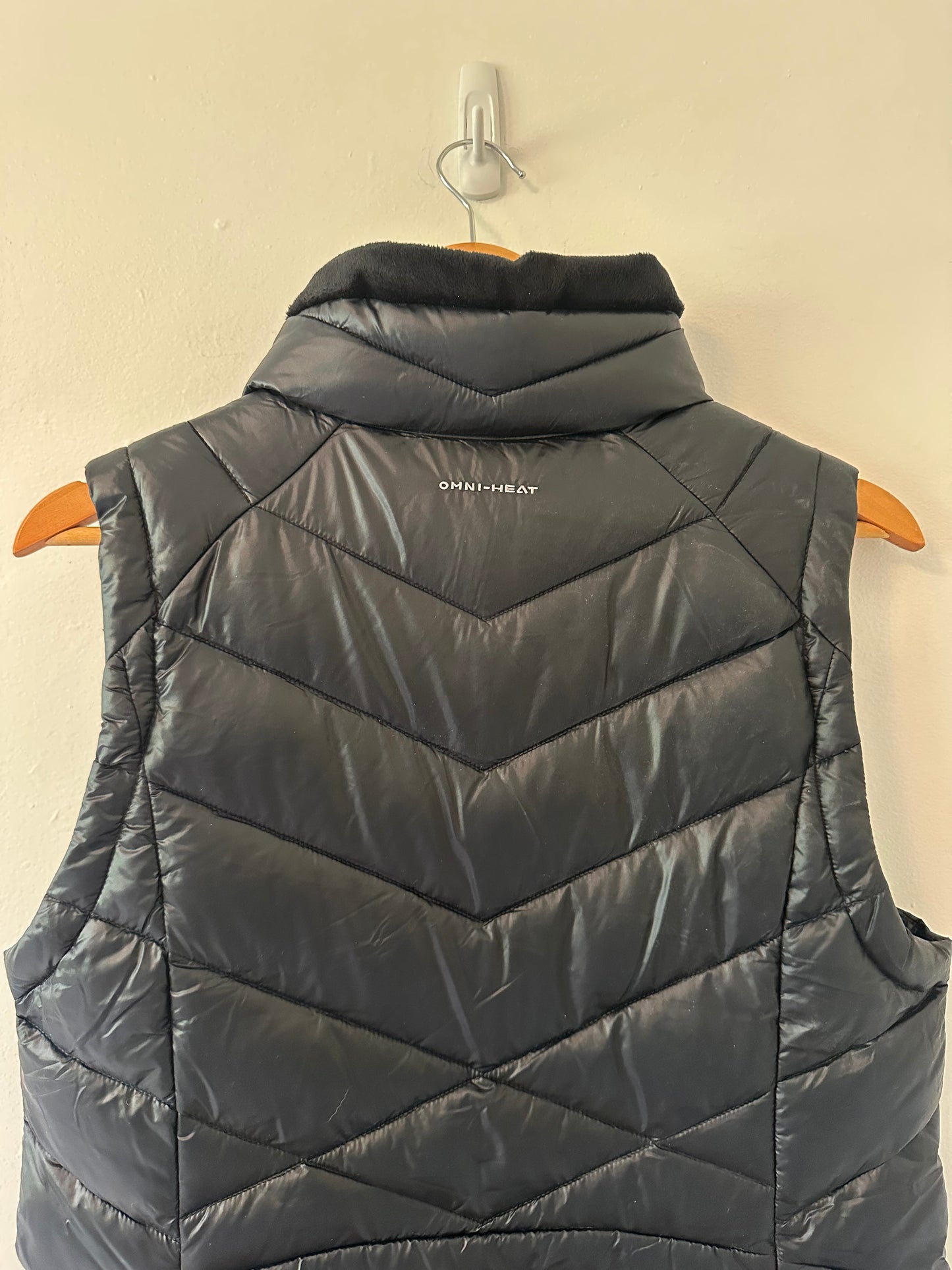 Columbia Women's Heavenly Long Black Down Vest - Size Medium