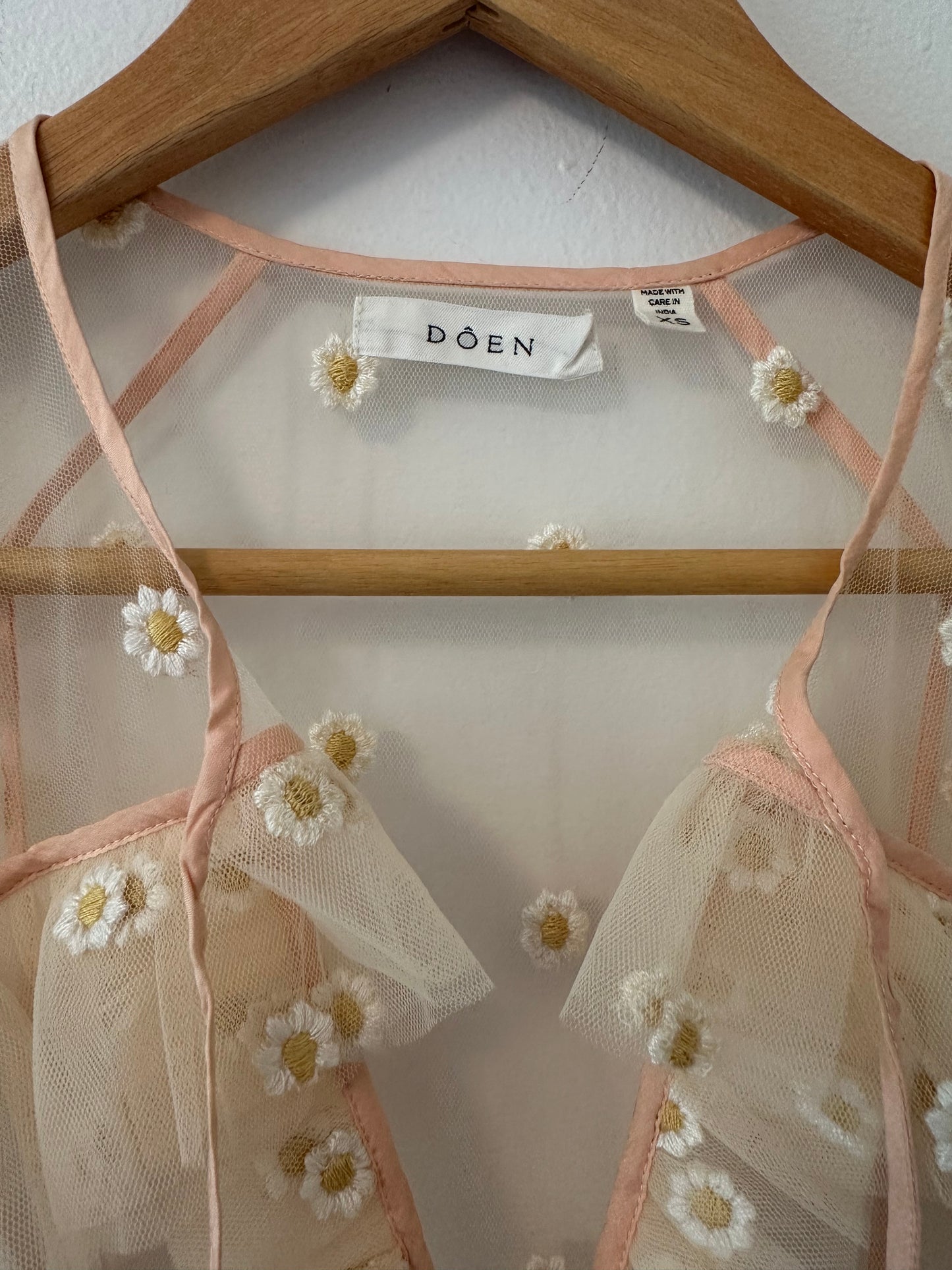 Doen Zelda Sheer Floral Maxi Dress in Faded Peach - Size XS