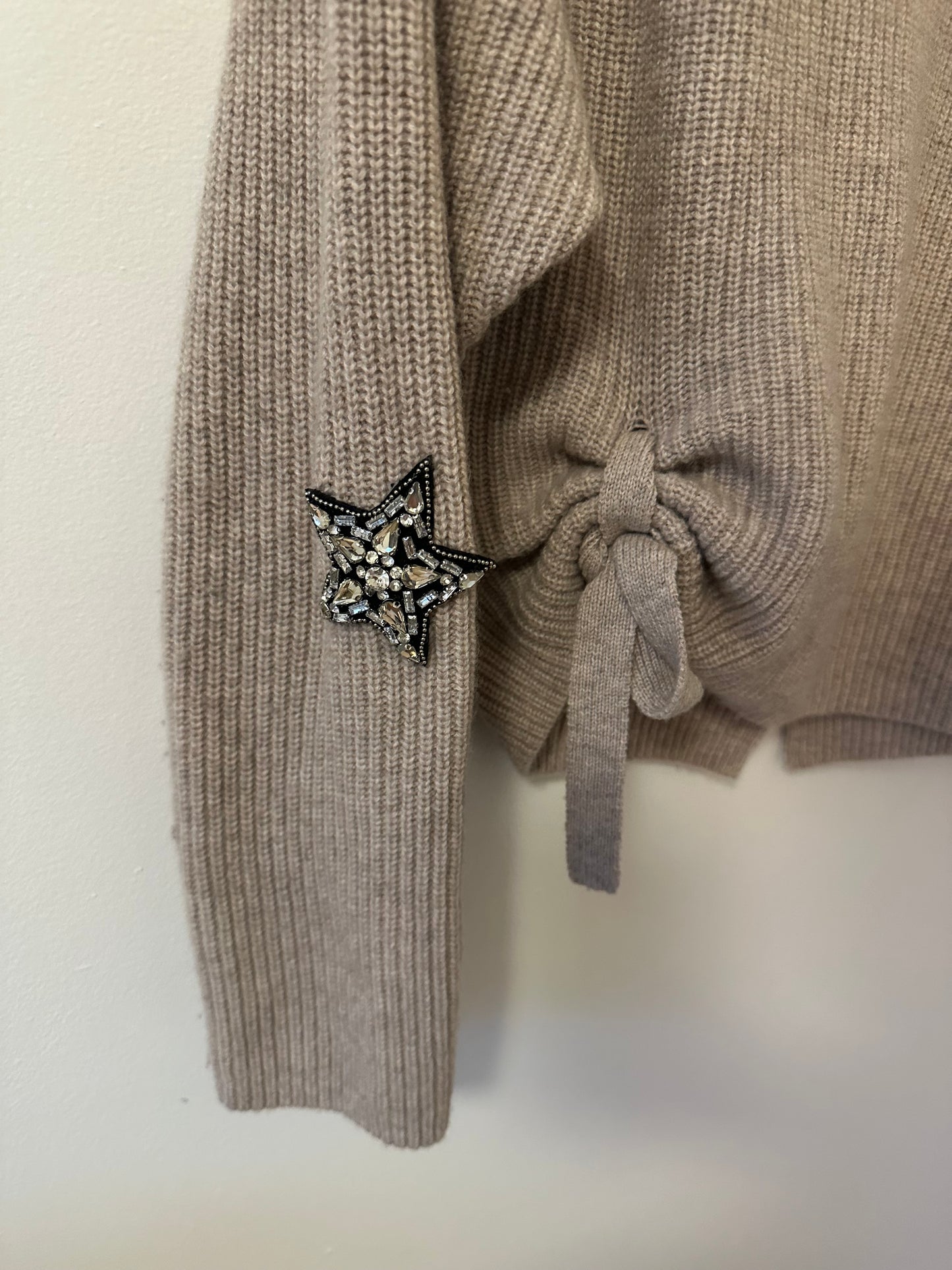 Never a Wallflower Seeing Stars Relaxed Fit Turtleneck Sweater | Size Large