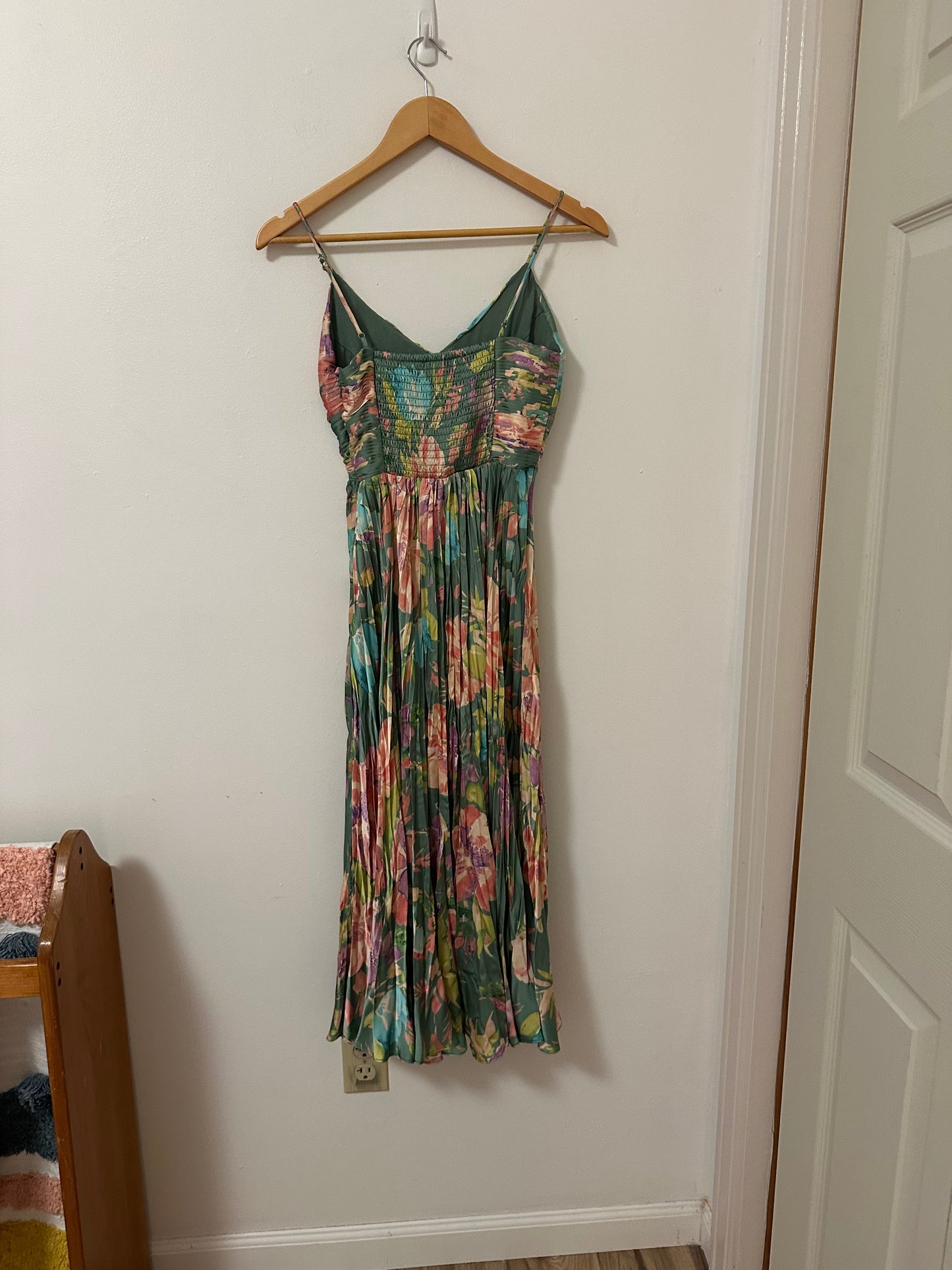 ASTR the Label Women's Floral Spaghetti Strap Pleated Empire Waist Dress Size XS