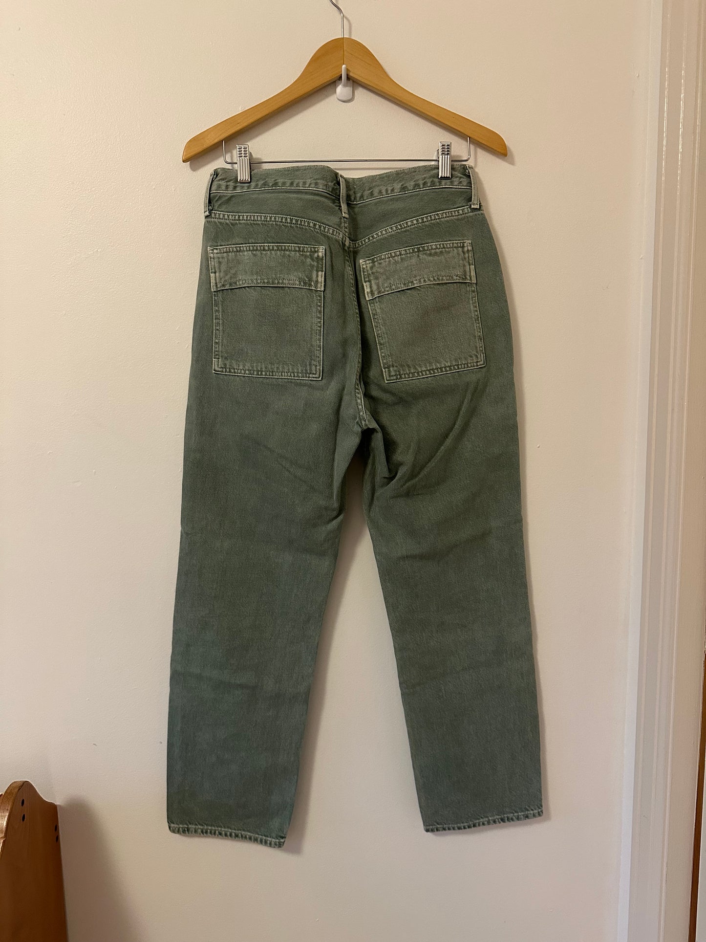 Agolde Cooper Cargo Straight Leg Cotton Jeans in Salamander | Size 28