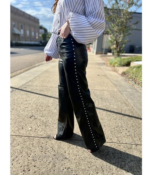 NWT Vibrant Black Leather Pants with Pearl Detailing - Size 28
