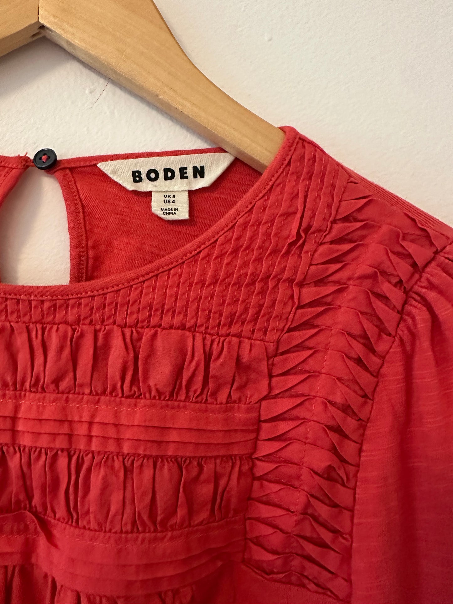 Boden Pintuck Yoke Top in Berry Red - Size US 4