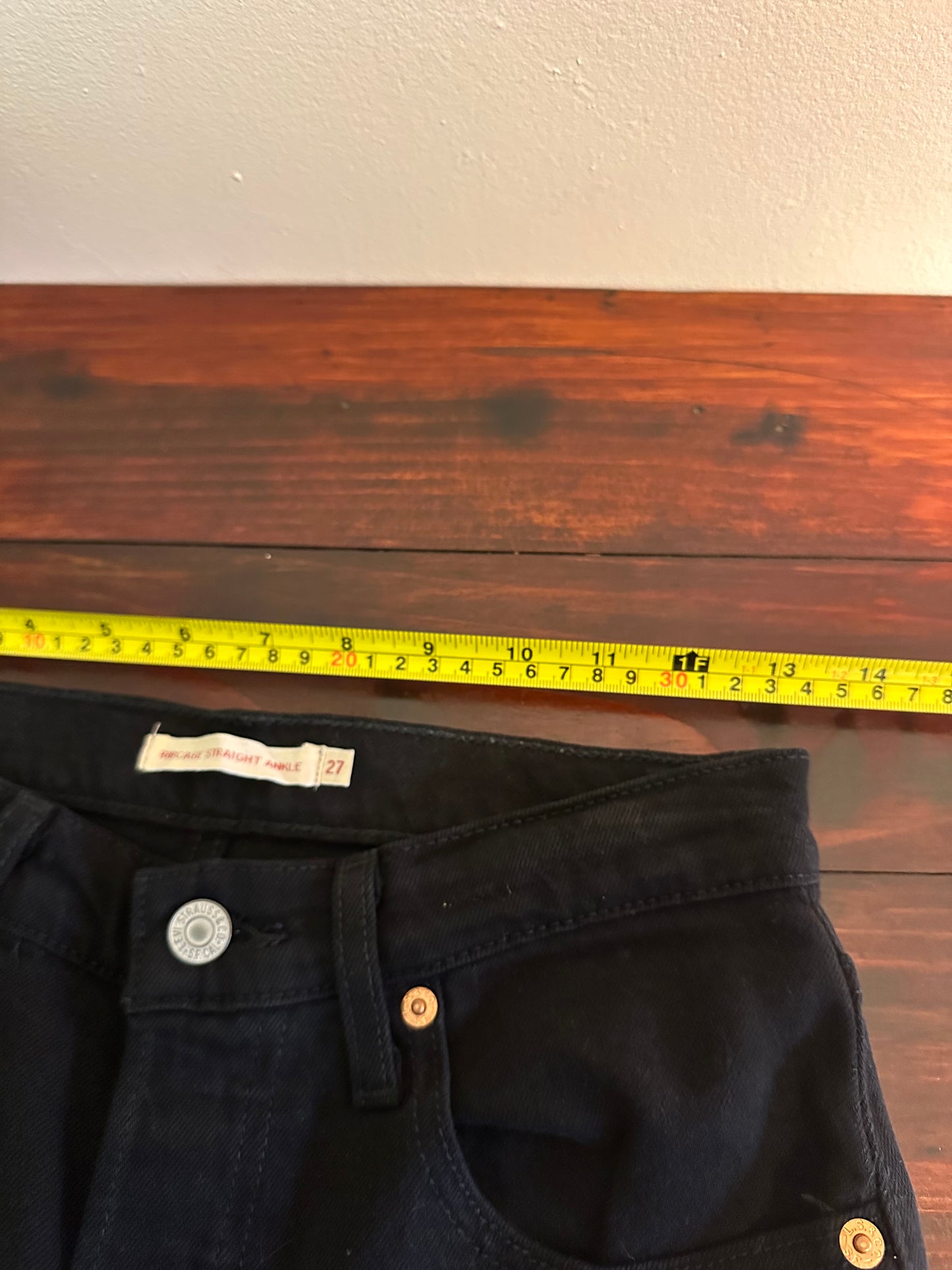 Levi's Ribcage Straight Ankle Black Denim Jeans - Size 27