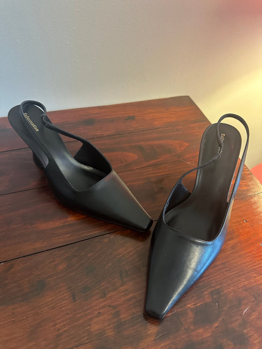 Reformation Westlyn Closed Toe Wedge Heels in Black Leather - Size 9