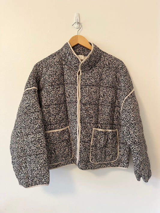 Entro Floral Cotton Quilted Jacket with Patch Pockets | Size Medium