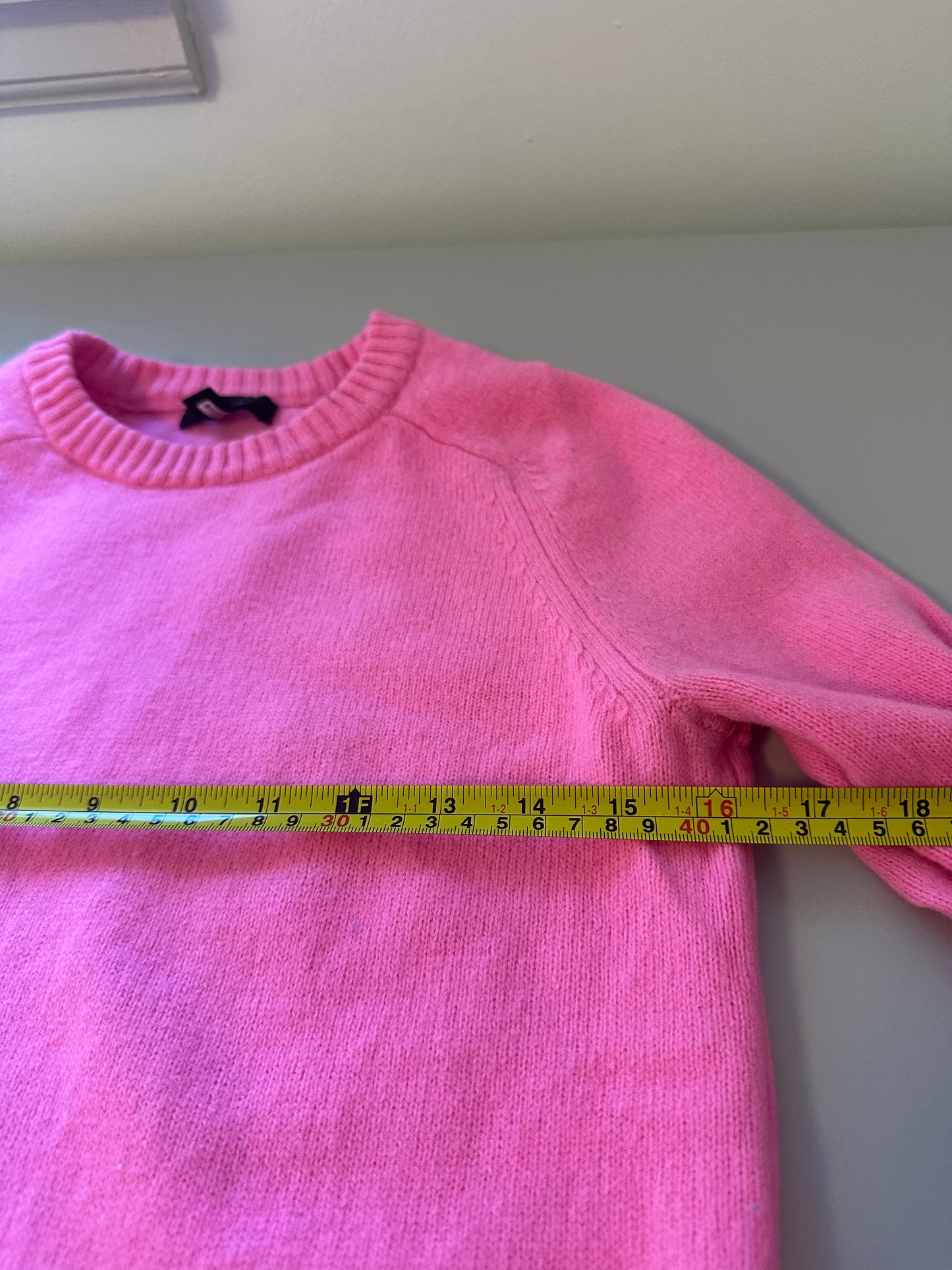 J. Crew - Bright Pink Crew Neck Wool Classic Sweater | Size Small