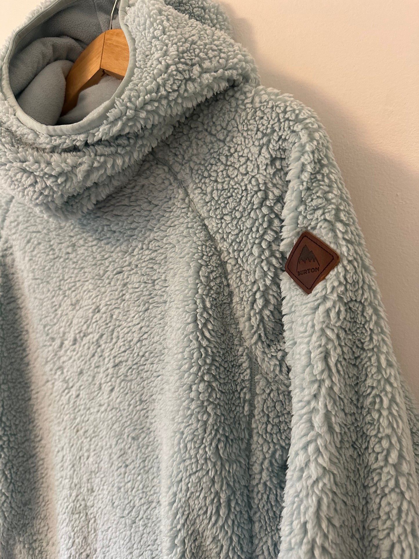 Burton Lynx Light Blue Sherpa Fleece Jacket | Size Medium