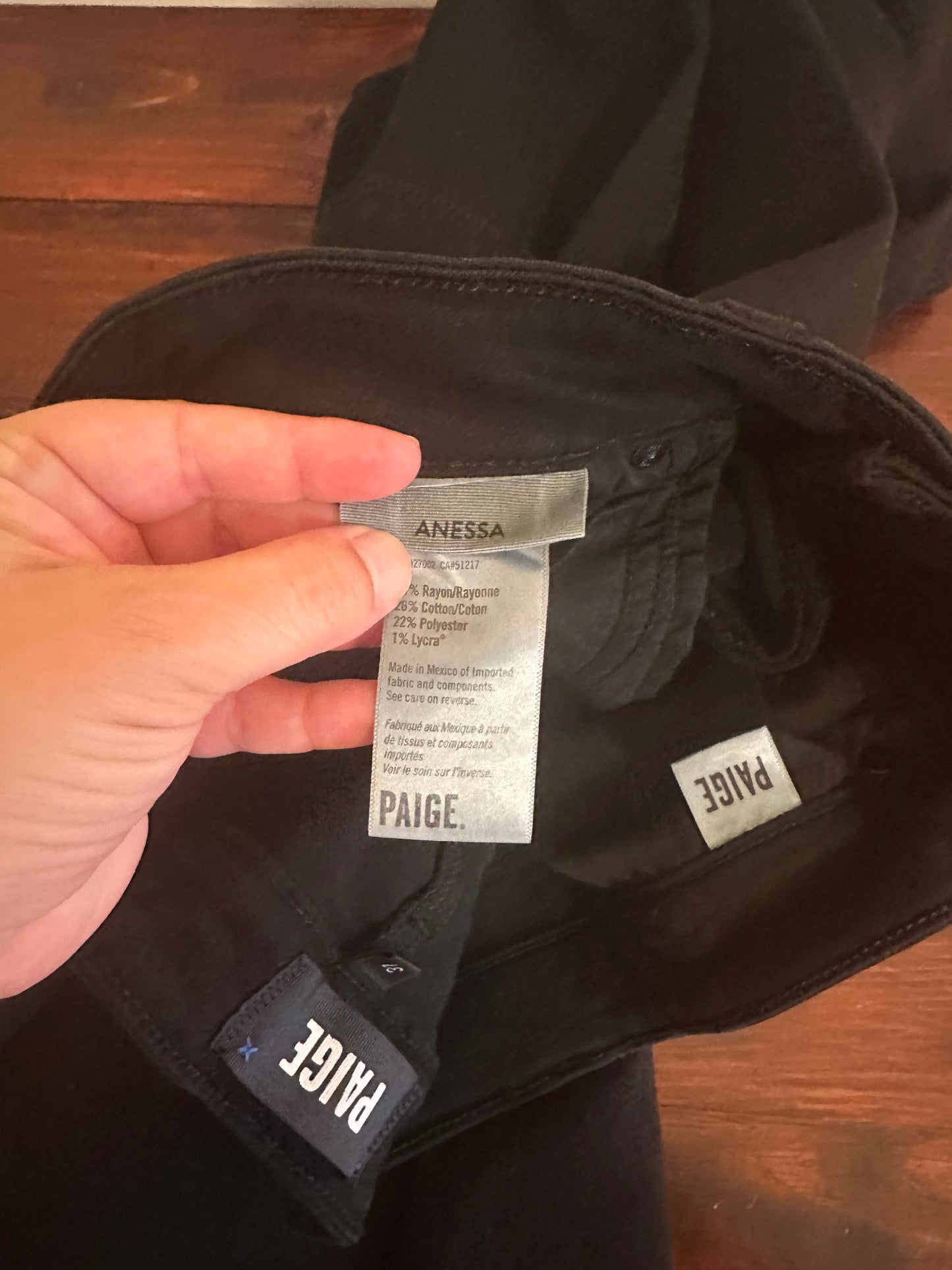 Paige Anessa High Rise Cropped Wide Leg Jeans in Black - Size 31