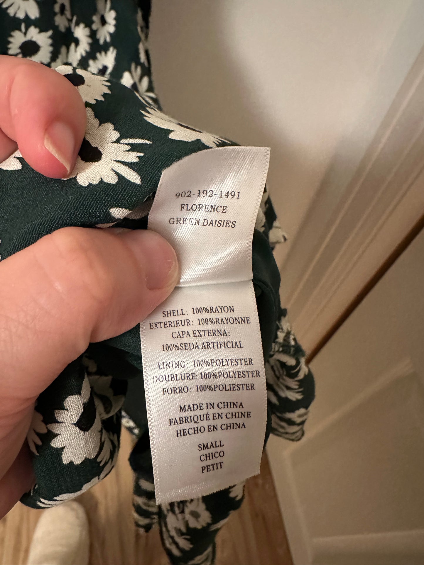 Rails Florence Daisy Print Flutter Sleeve Wrap Dress In Green | Size Small