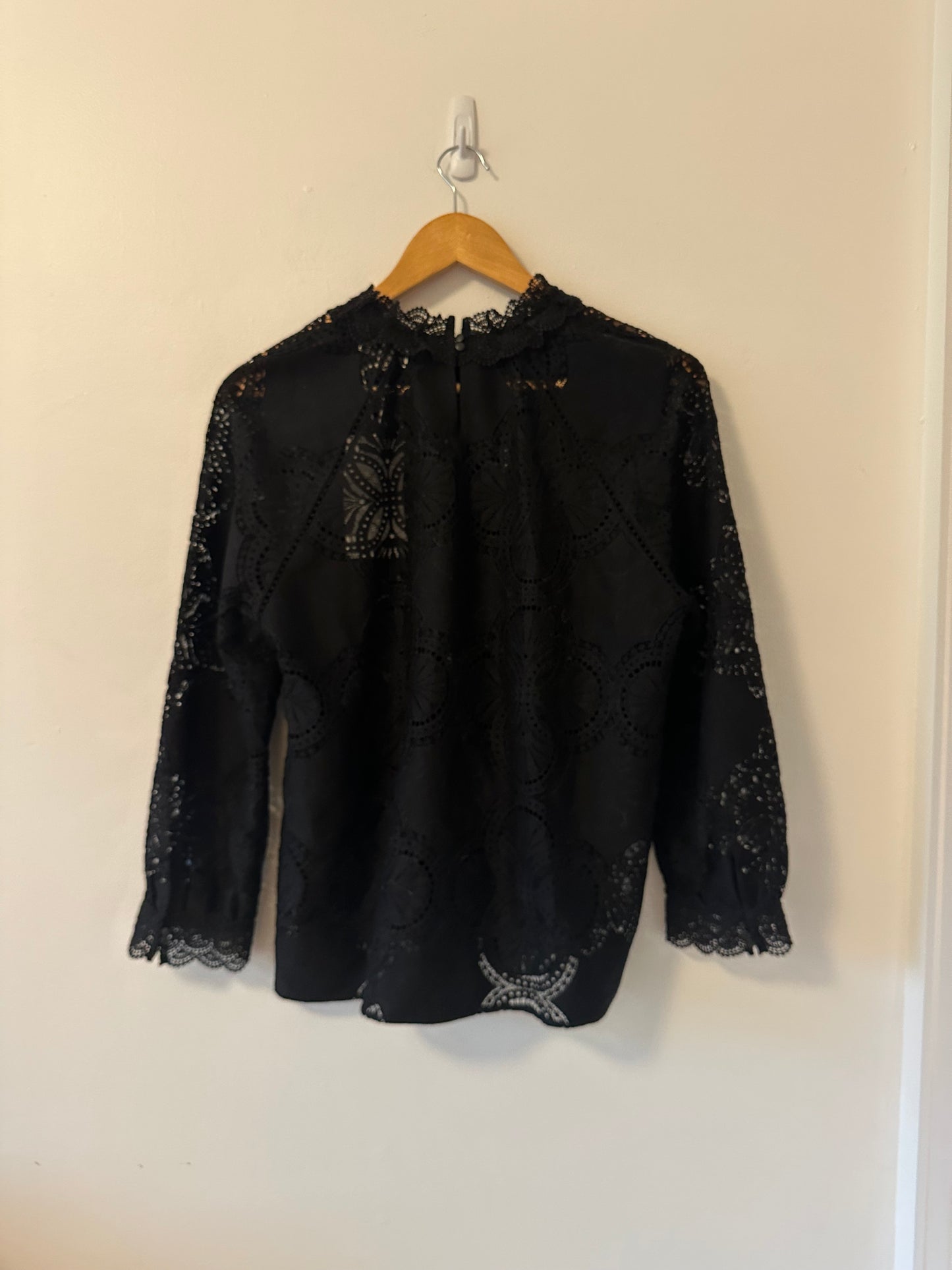 NWT Sezane Bianca Black Lace Organic Cotton Blouse | Size EU 42