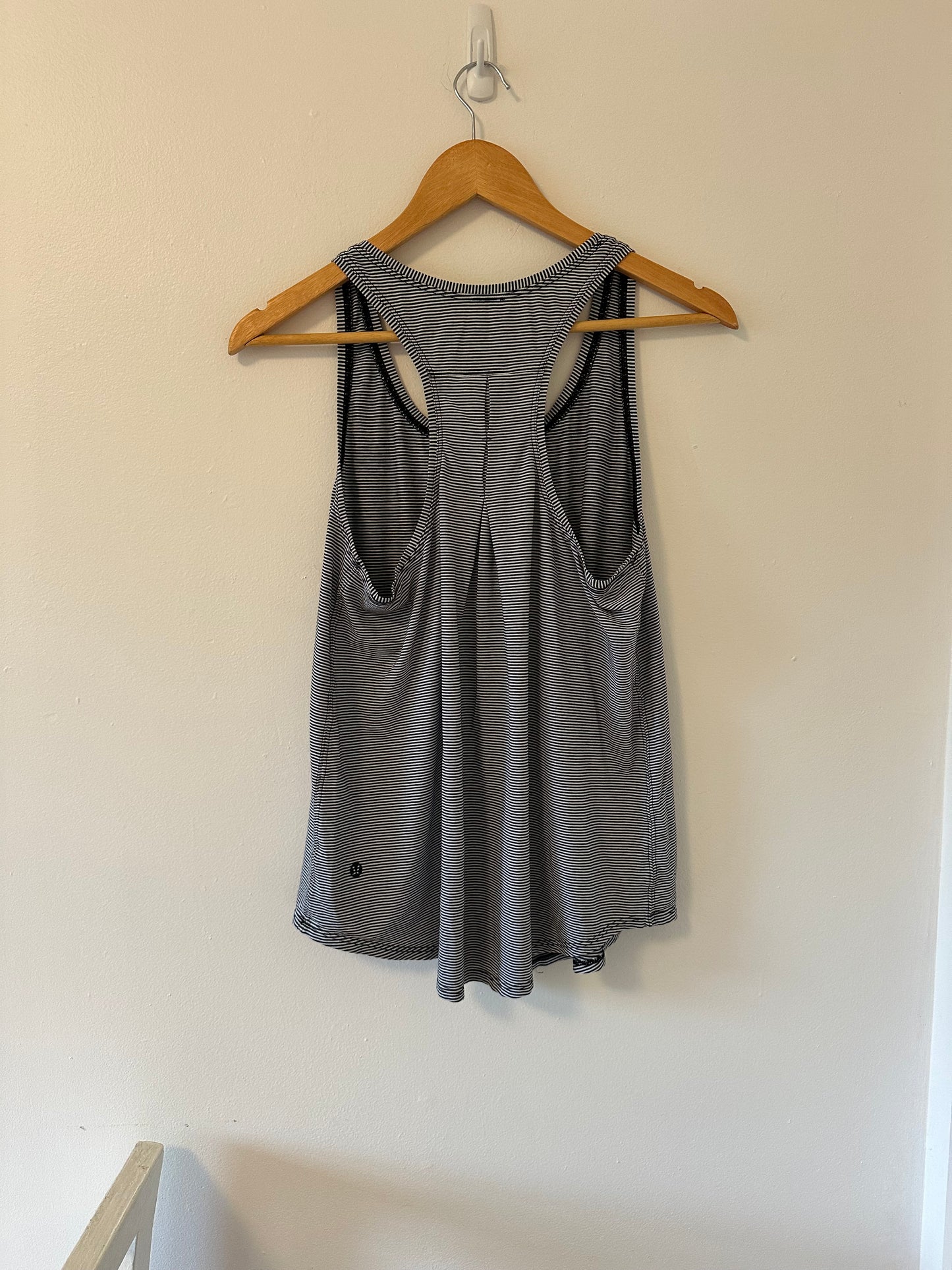Lululemon Love Tank *Pleated in Black Stripe - Size 10