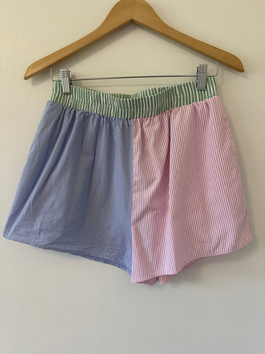 Baevely Striped Women's Shorts Size Medium