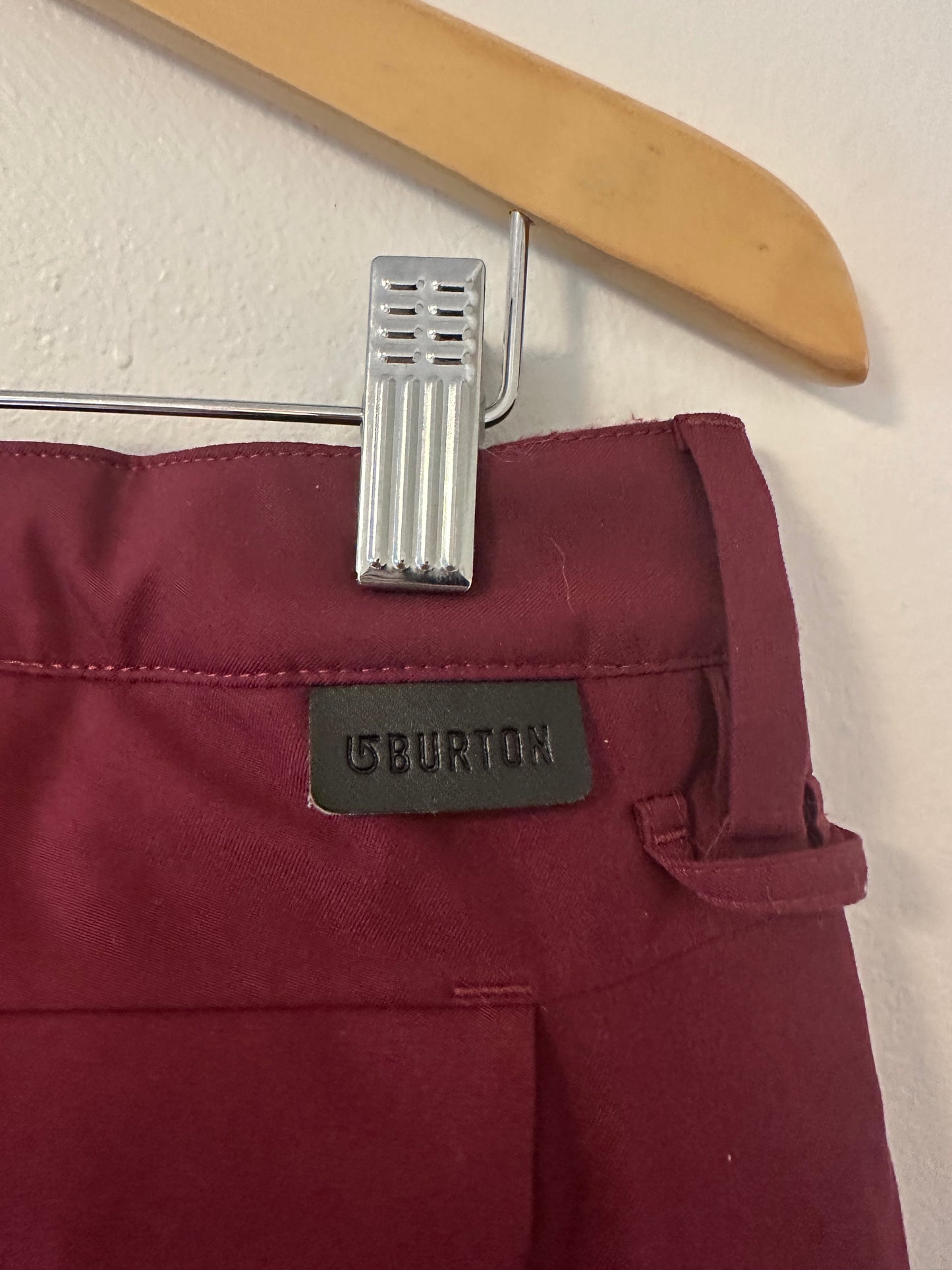 Burton Burgundy Cargo Snowboard Snow Pants - Size Medium