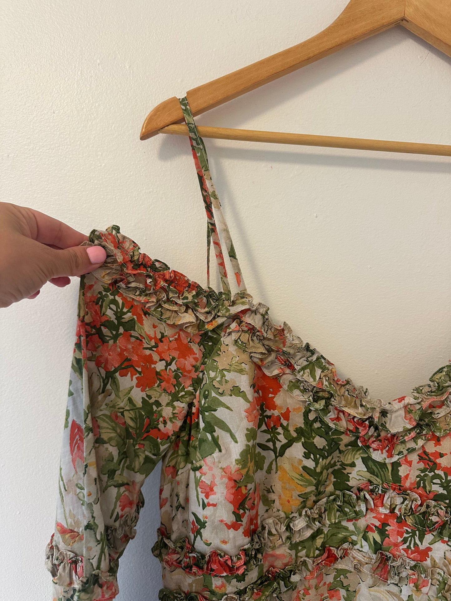 Mac Duggal Floral Long Sleeve Ruffle Detail Off-Shoulder Dress - Size 10