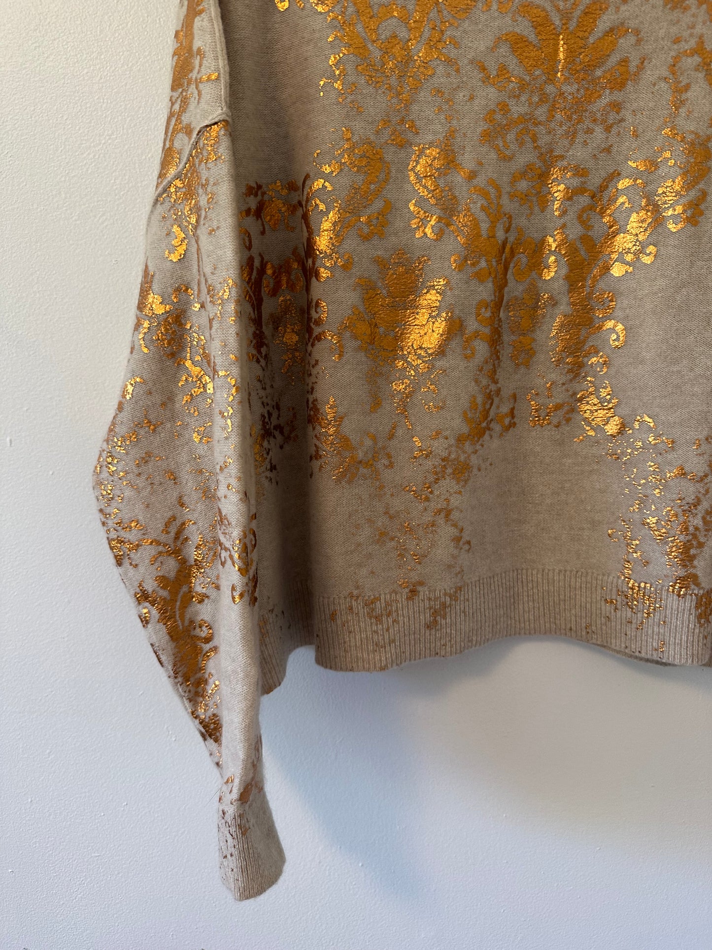 Pilcro The Alani Cashmere Mock Neck Sweater with Gold Print | Size Medium