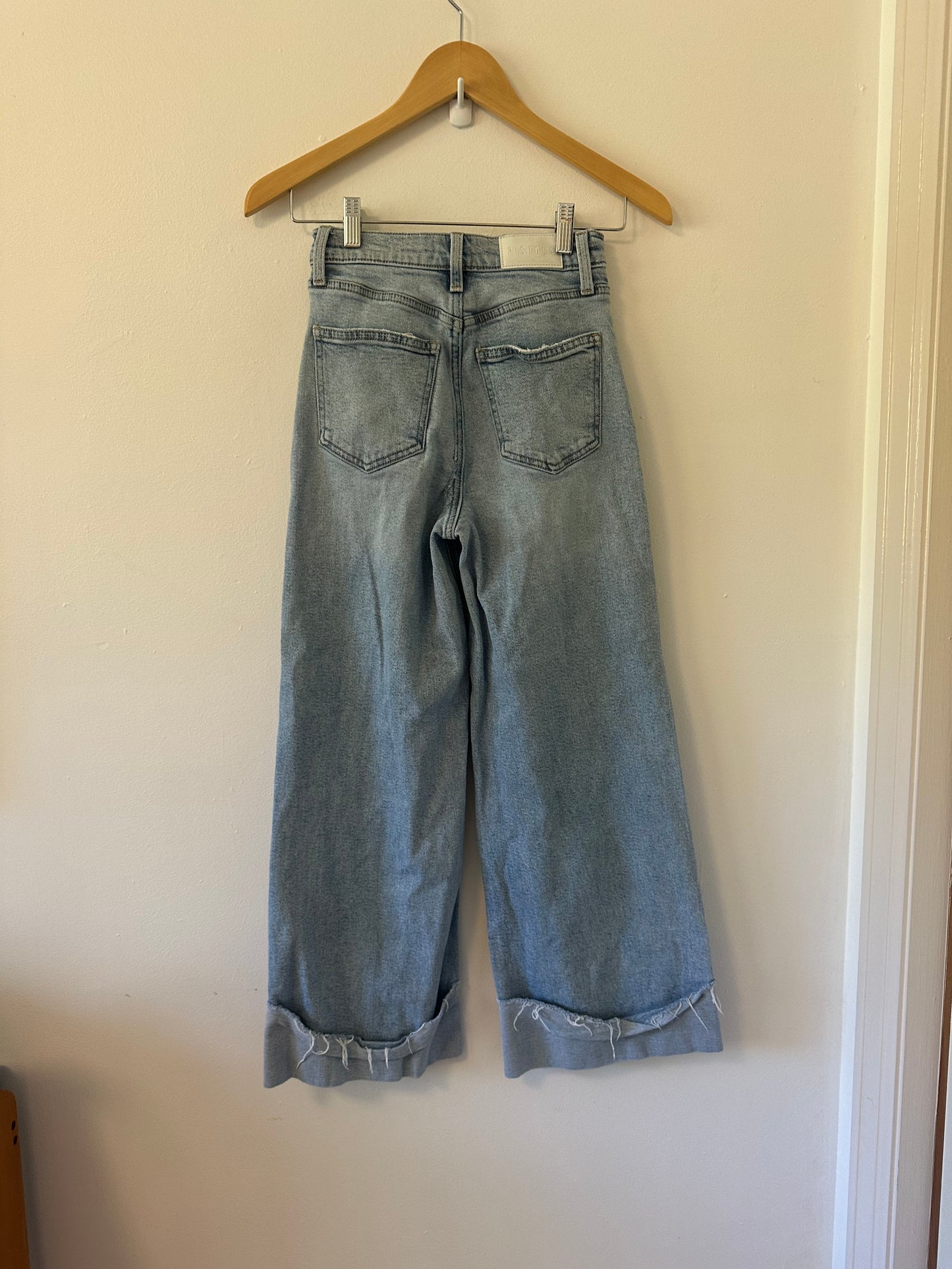 Pistola Lana Cropped Cuffed Wide Leg Relaxed Jeans in Snowcat | Size 25