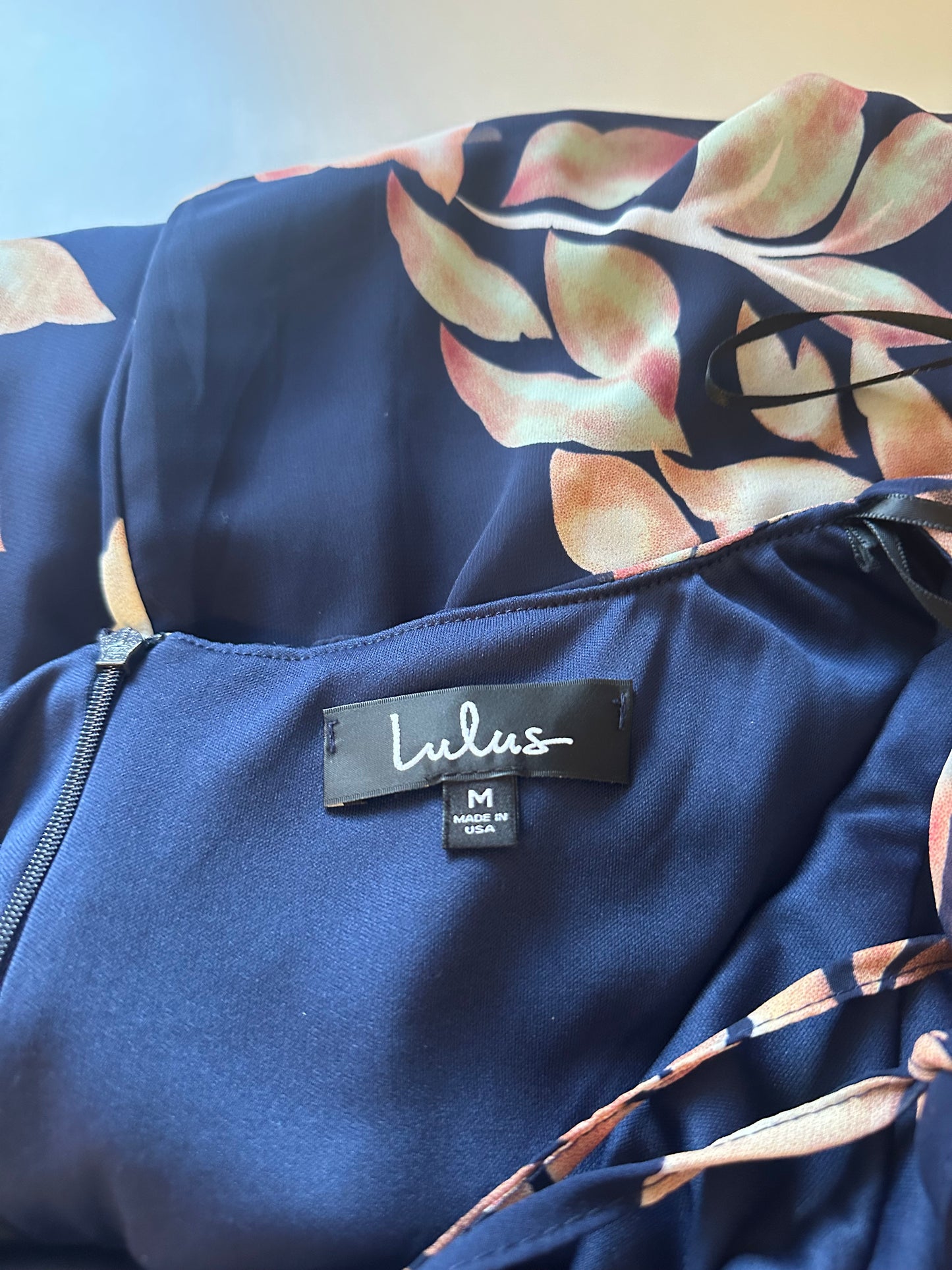 Lulus Adventure Seeker Navy Blue Floral Print Maxi Tie Back Dress | Size Medium