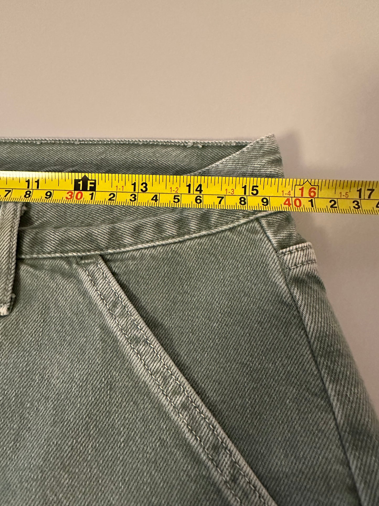 Agolde Cooper Cargo Straight Leg Cotton Jeans in Salamander | Size 28