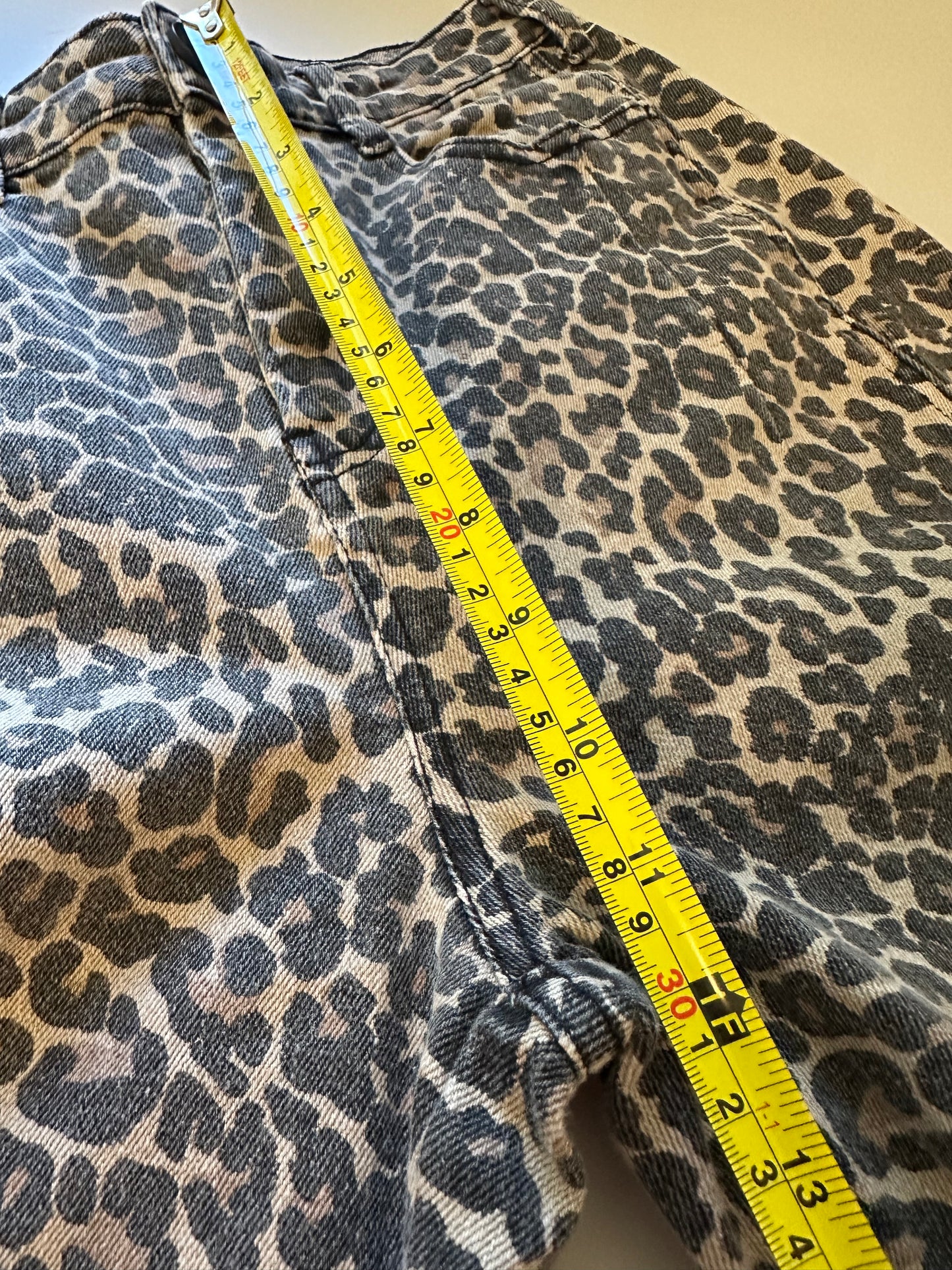 Miou Muse Leopard Print Barrel Jeans | Size Small
