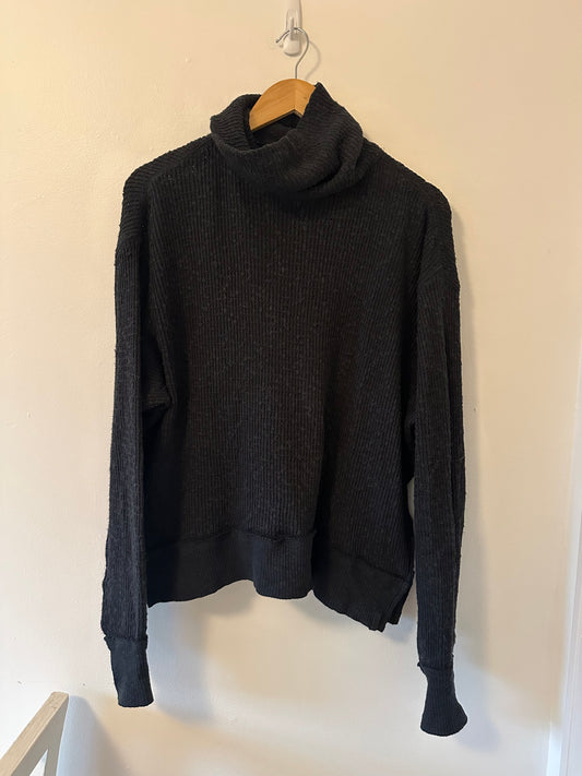 We The Free Black Oversized Ribbed Turtleneck Sweater - Size Small