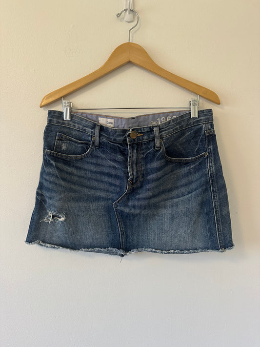 Gap Vintage Women's Cotton Denim Distressed Mini Skirt With Raw Hem | Size 6