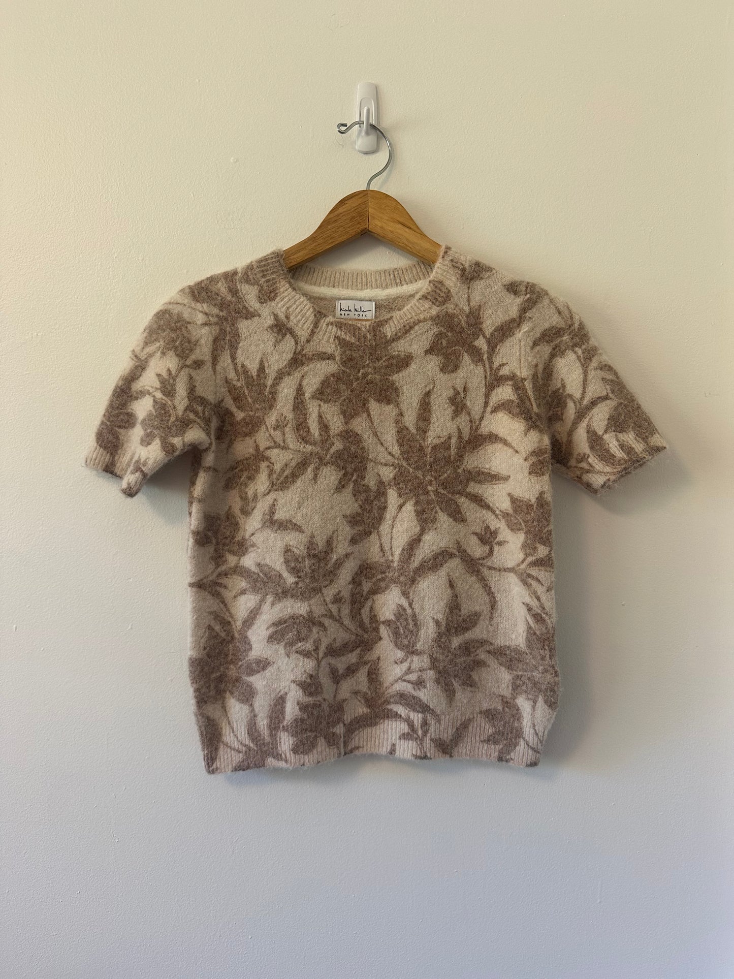 Nicole Miller Beige and Brown Floral Crewneck Sweater | Size Small