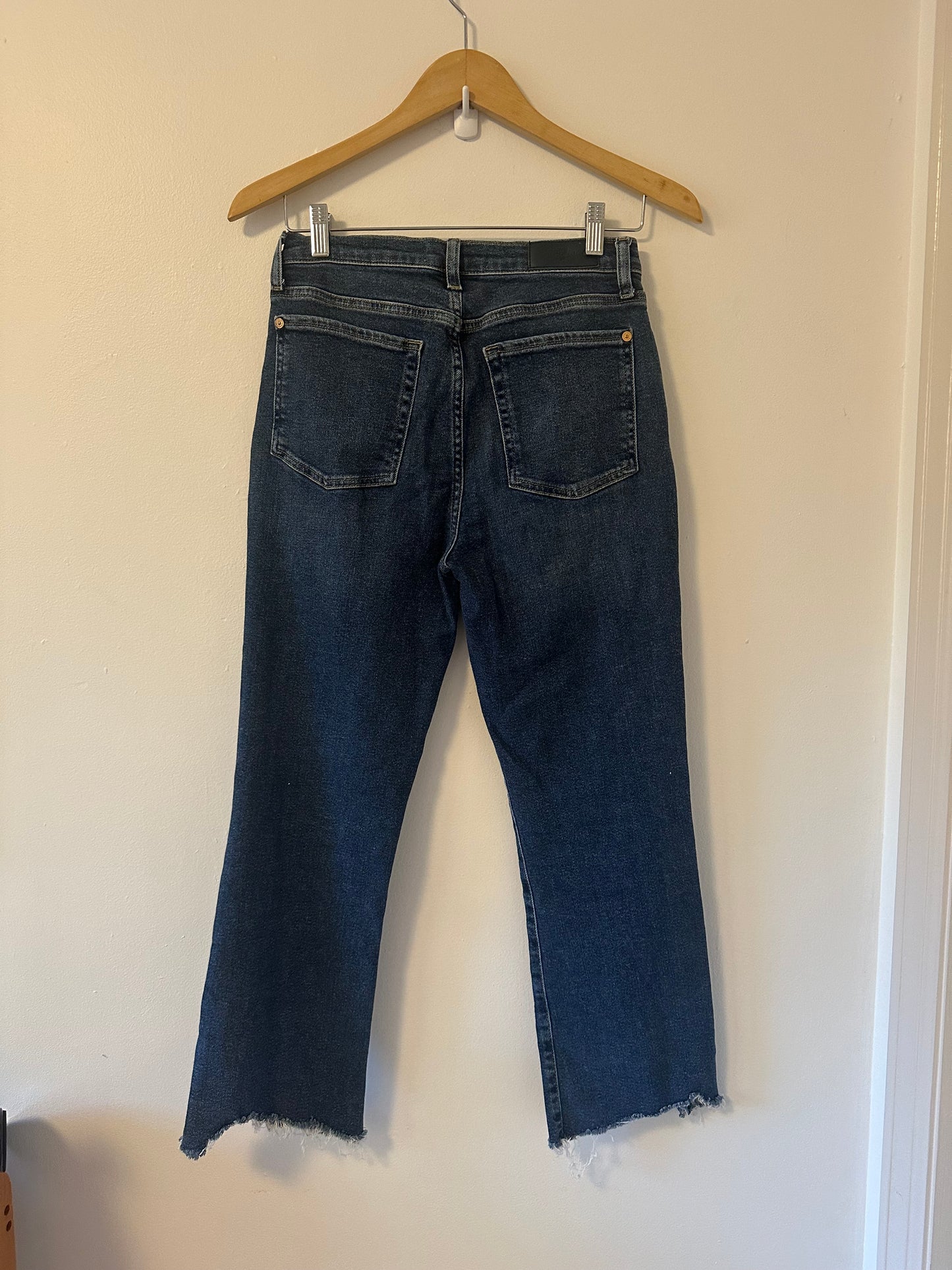 7 For All Mankind High Waist Slim Kick Jeans in Deep Soul | Size 30